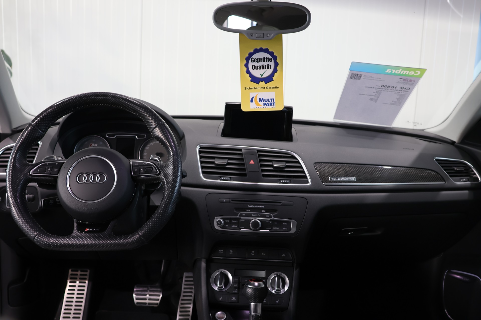 AUDI RS Q3 2.5 TFSI quattro S-tronic-image-11