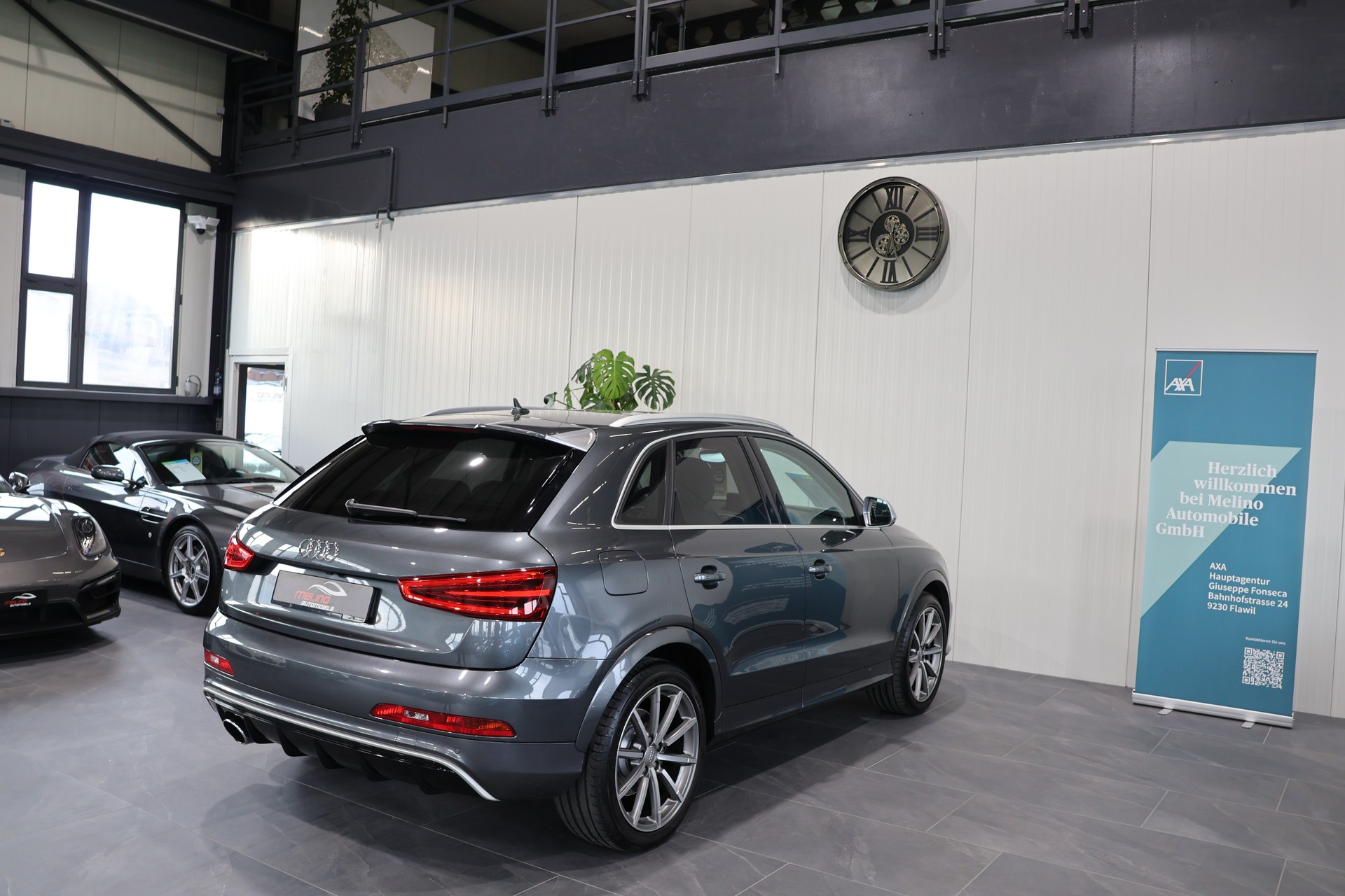 AUDI RS Q3 2.5 TFSI quattro S-tronic-image-9