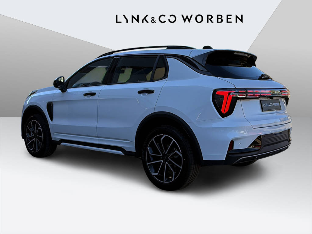 LYNK & CO 01 1.5 PHEV Core-image-4