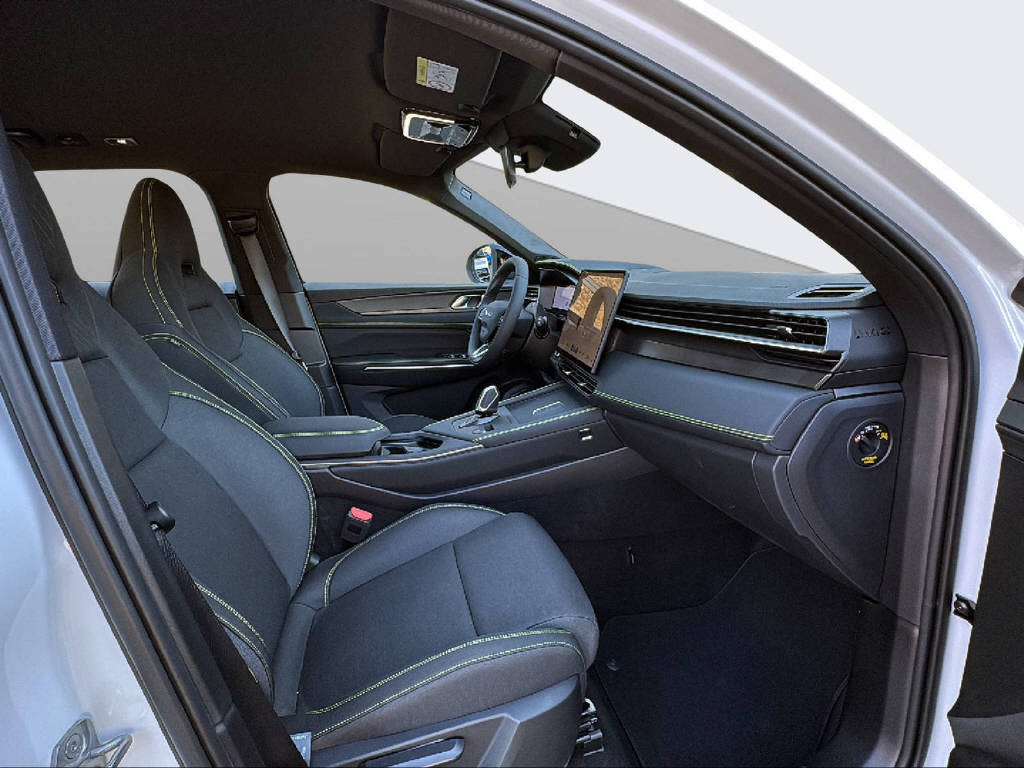 LYNK & CO 01 1.5 PHEV Core-image-15