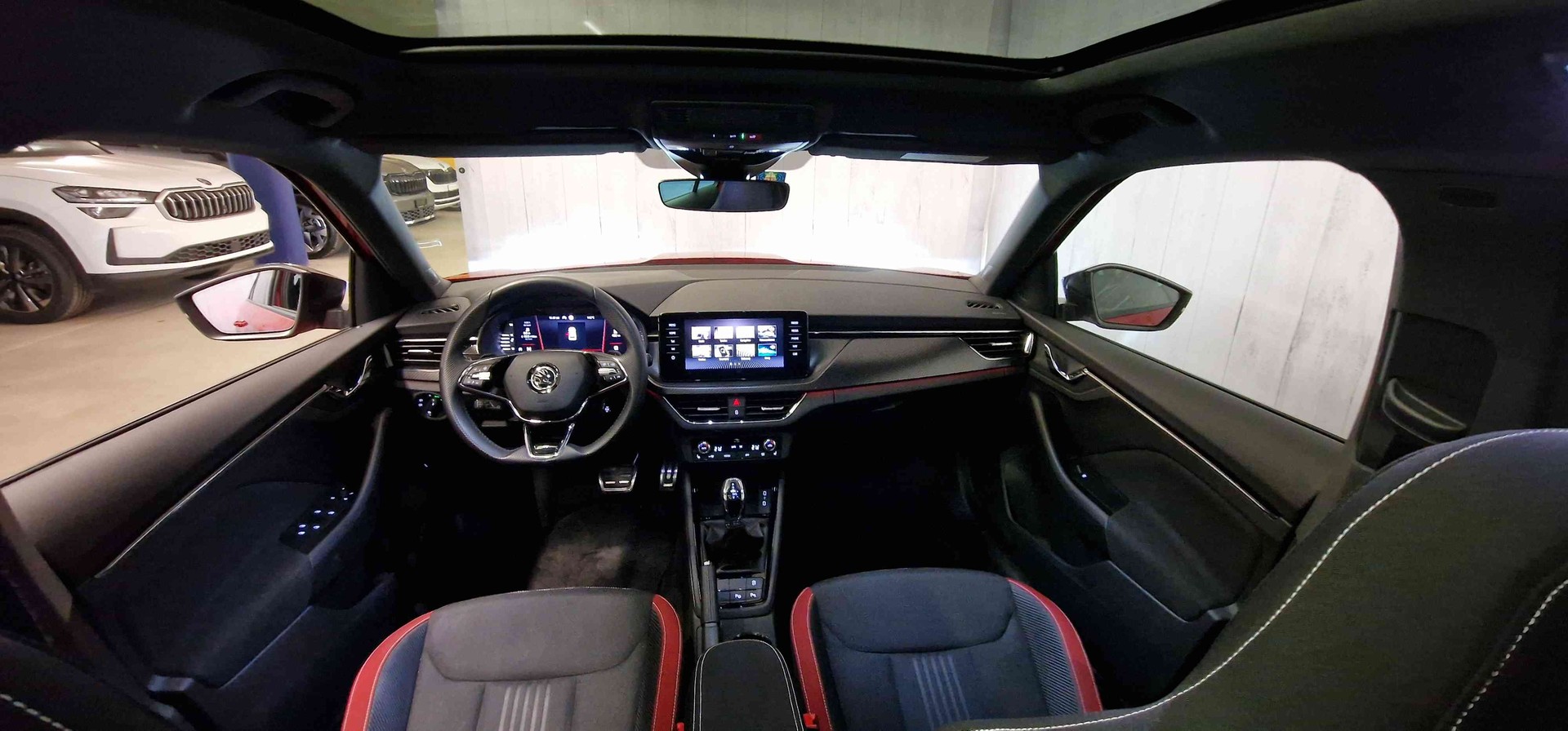 SKODA Kamiq 1.0 TSI Monte Carlo DSG-image-13