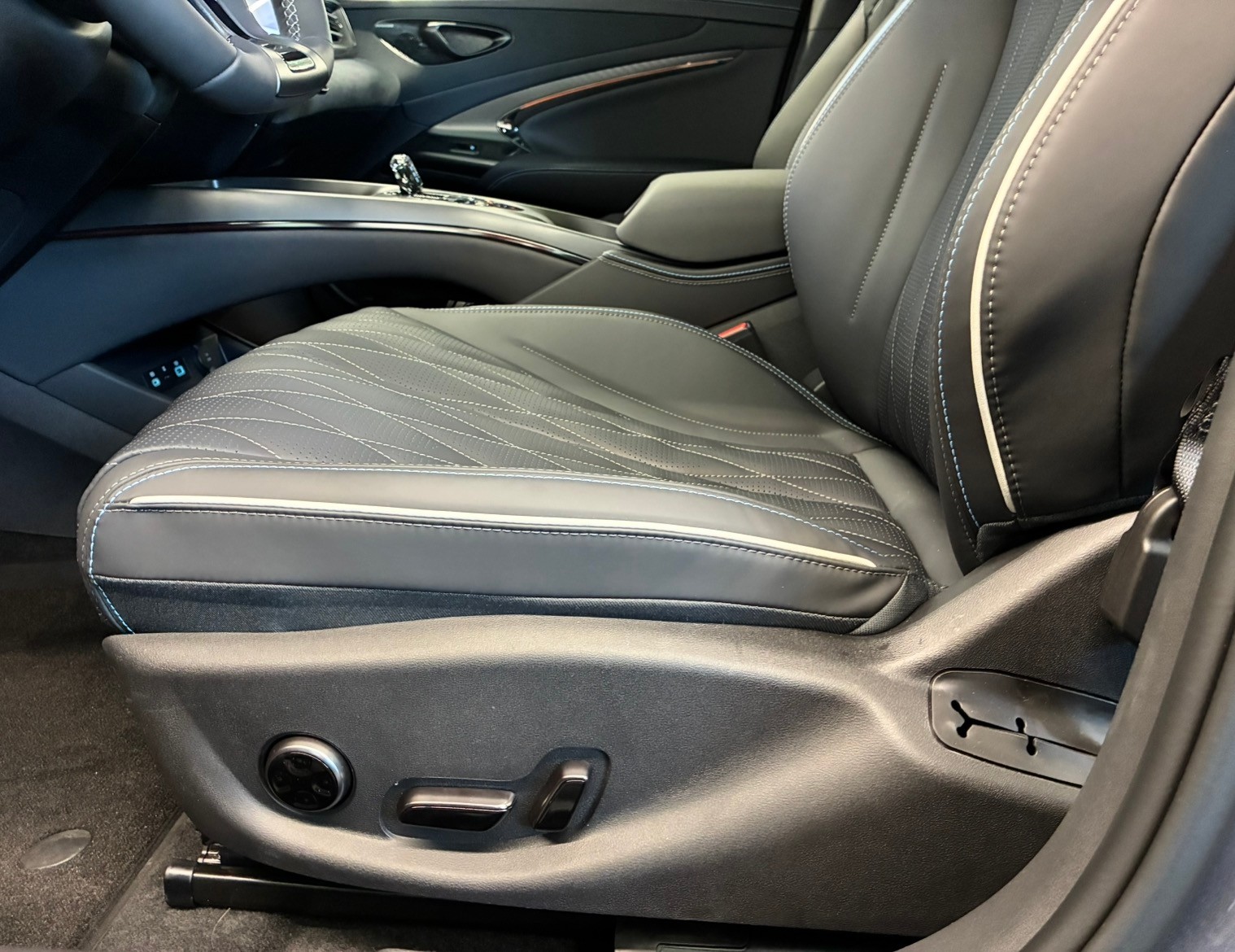 BYD Seal Excellence AWD-image-16