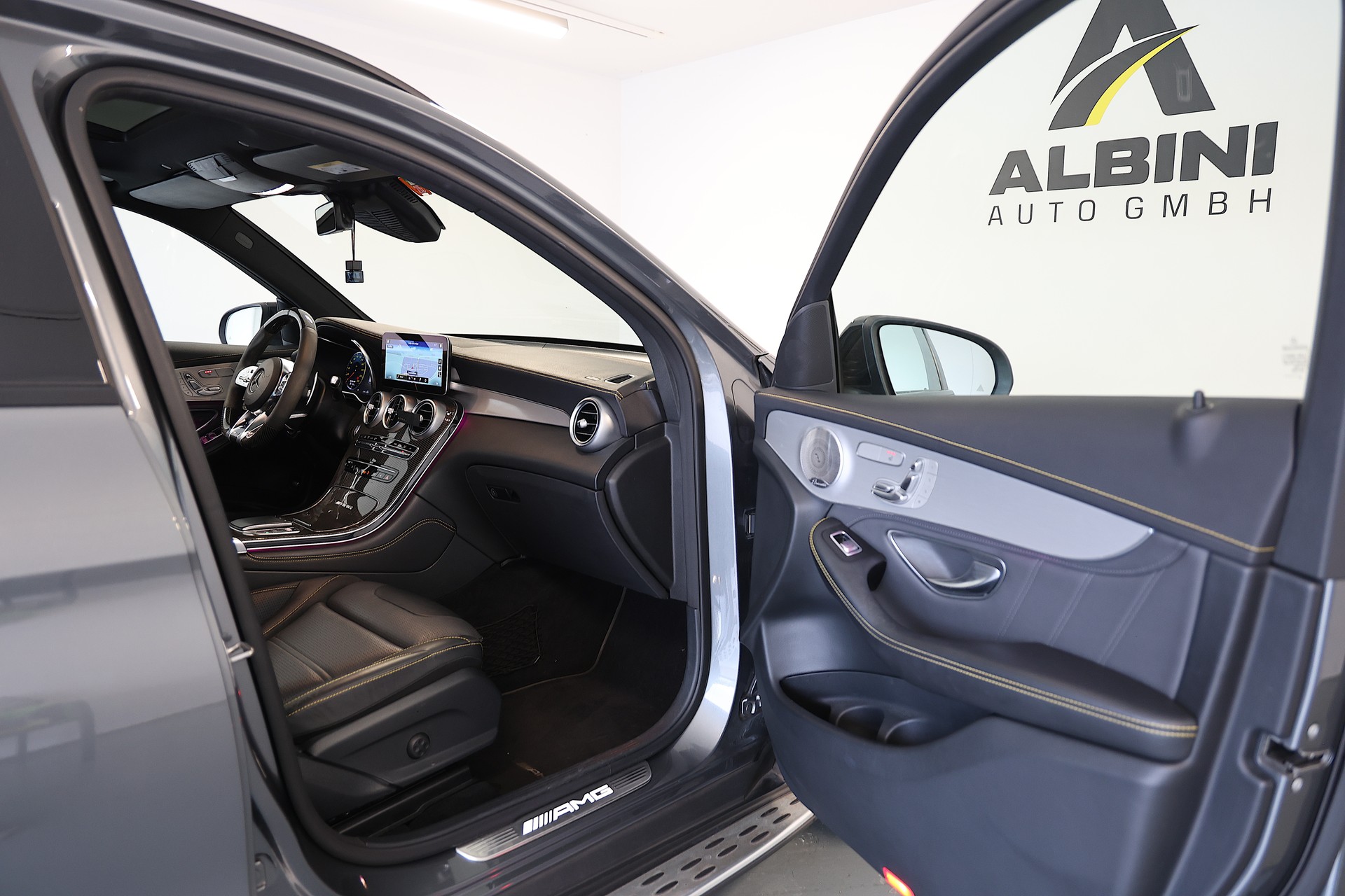MERCEDES-BENZ GLC 63 S AMG 4Matic 9G-Tronic-image-10
