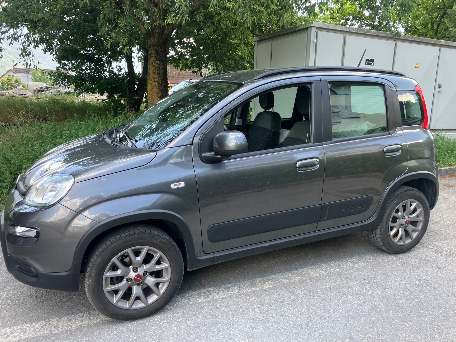 FIAT Panda 0.9 Twinair Turbo Waze 4x4-image-3