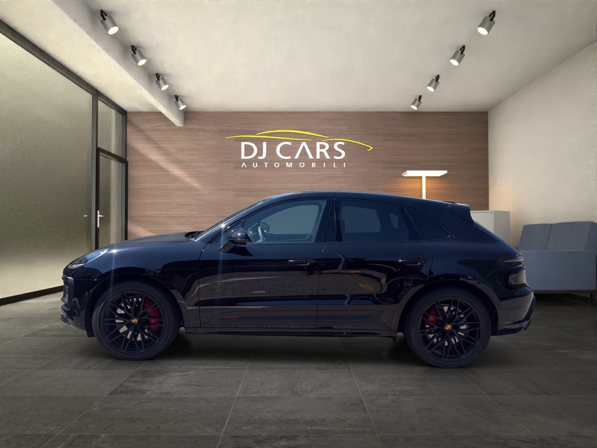PORSCHE Macan GTS PDK-image-3