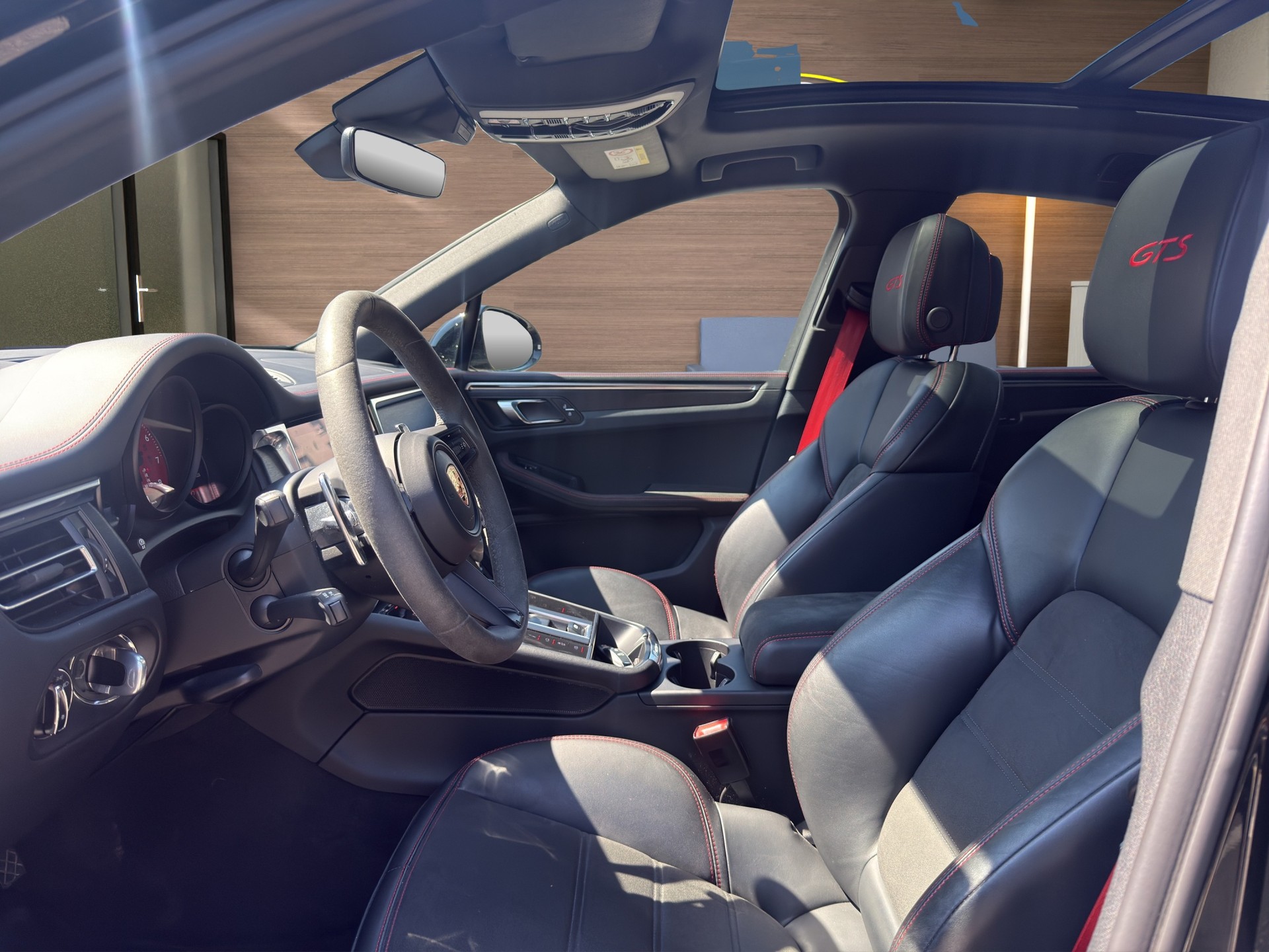 PORSCHE Macan GTS PDK-image-8