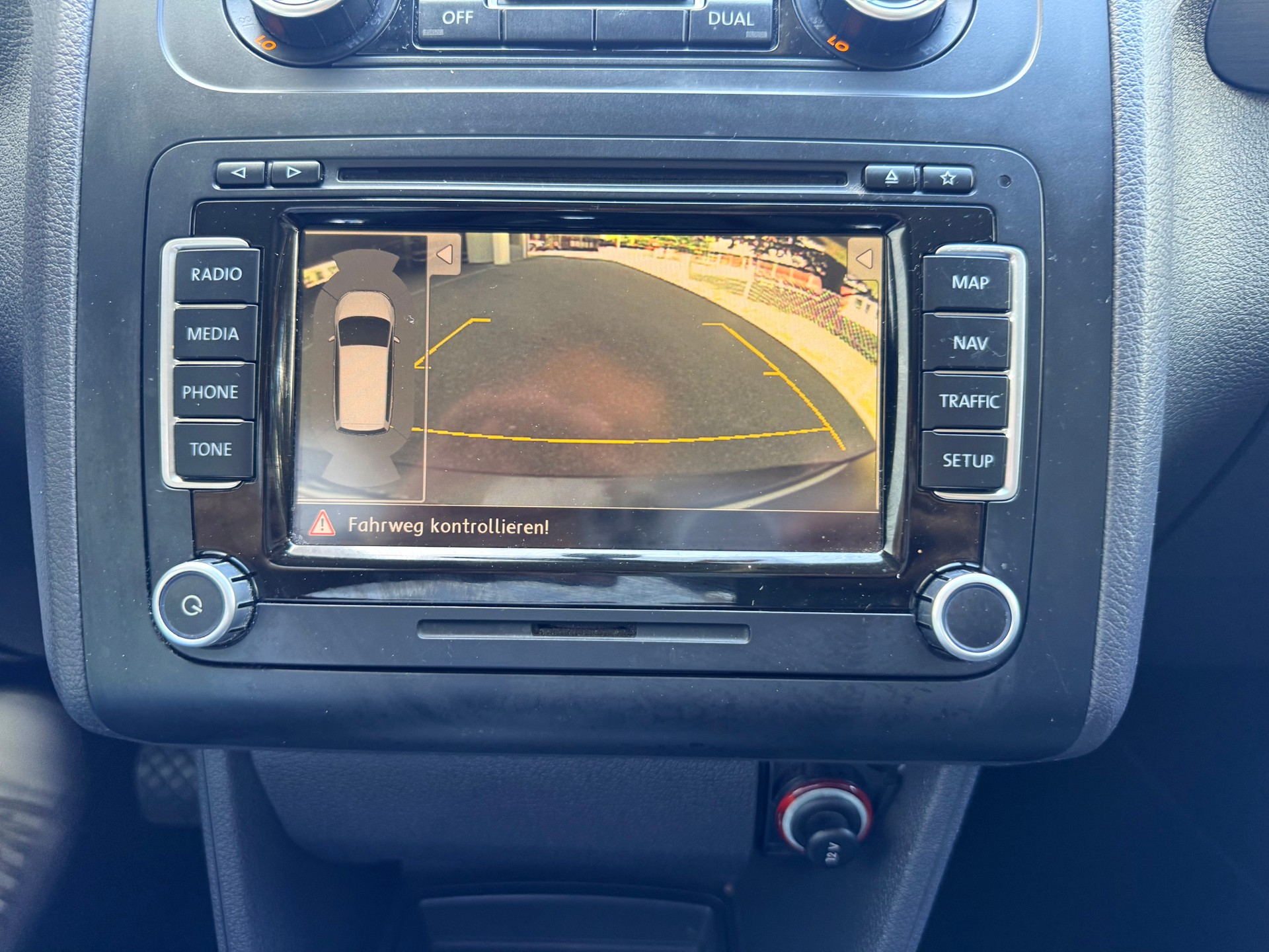 VW Touran 1.4 TSI Comfortline DSG-image-8