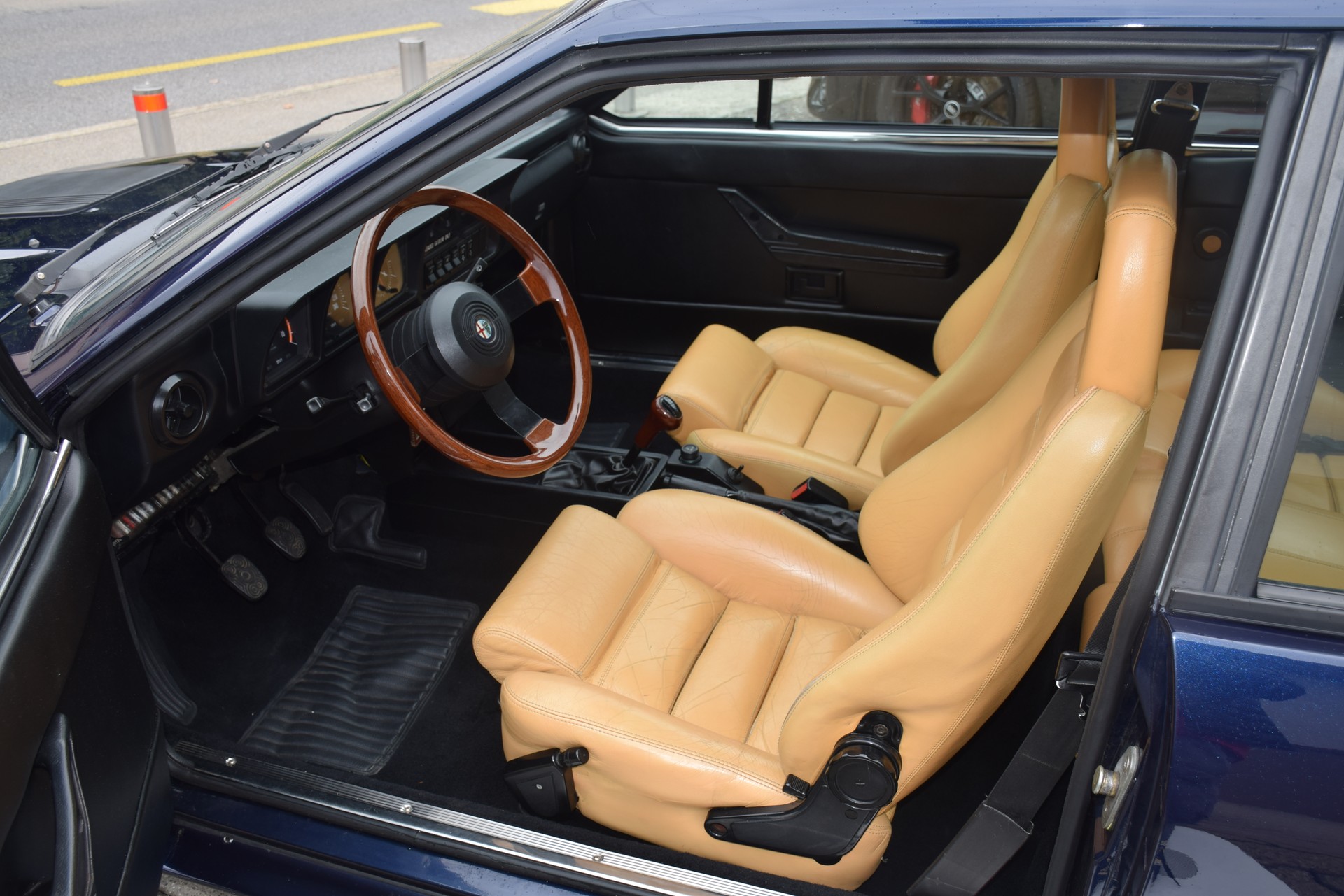 ALFA ROMEO GTV 6 2.5-image-5