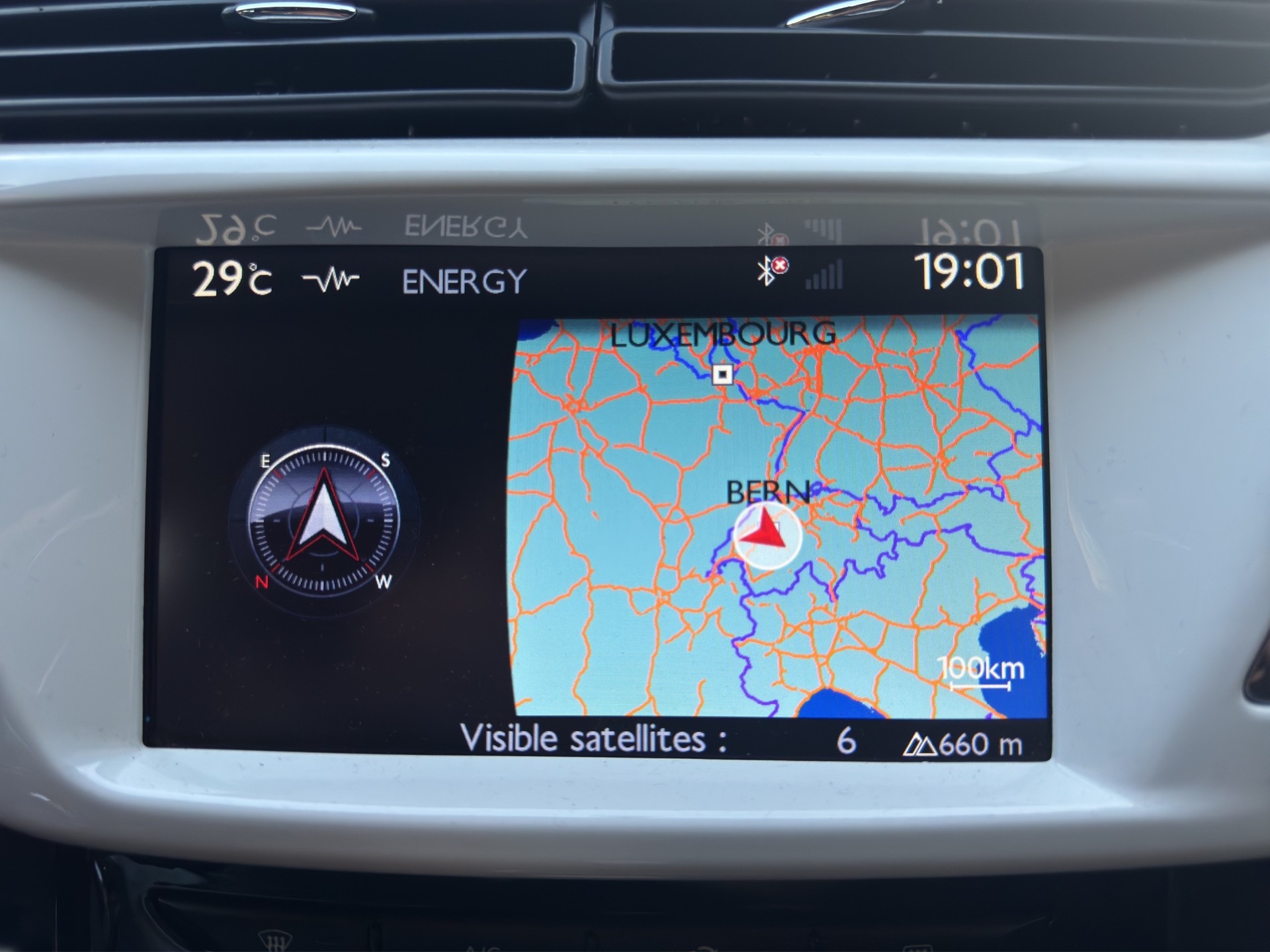 DS AUTOMOBILES DS3 1.6 THP Swiss Edition-image-13