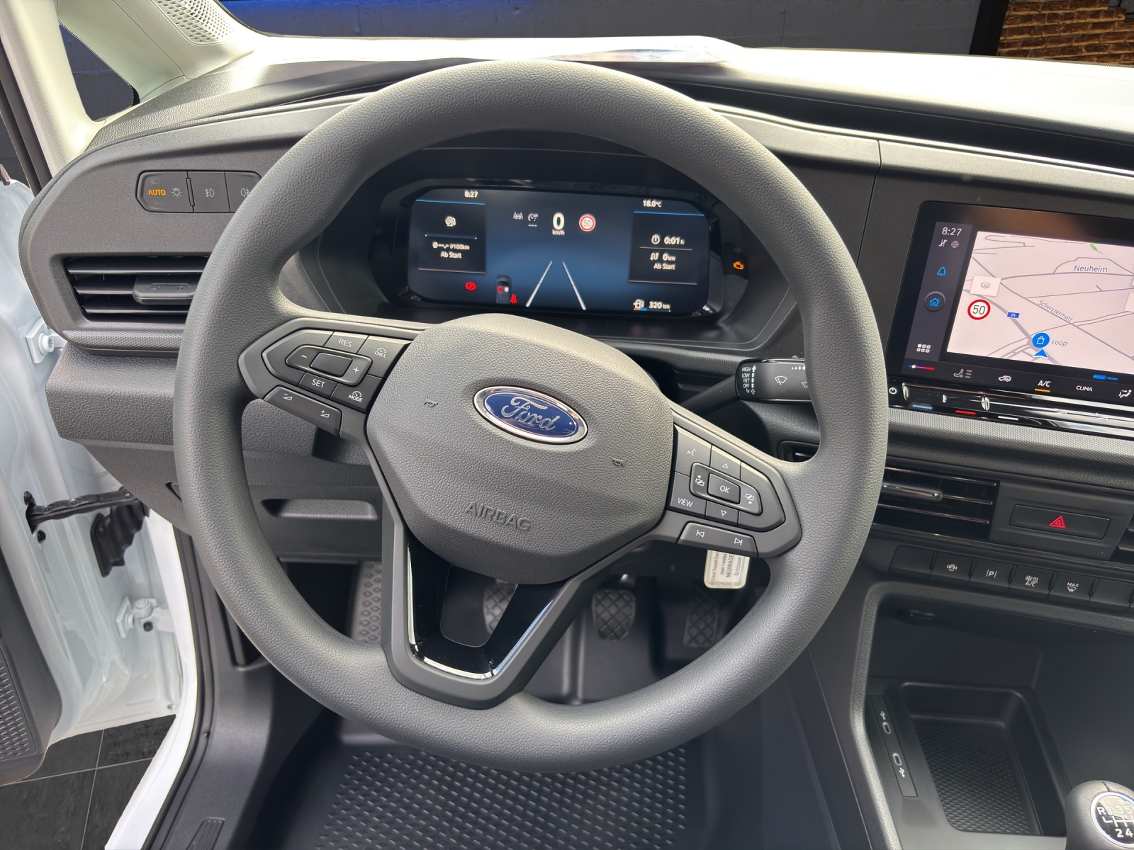 FORD Grand Transit Connect Van 2.0 EcoBlue 122PS Trend 4x4 manuell-image-9