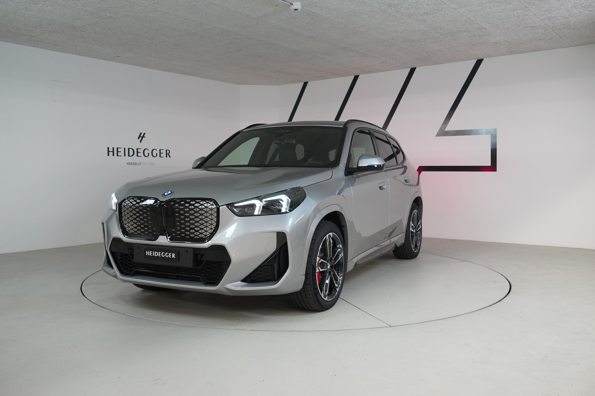 BMW iX1 xDrive 30 M Sport Pro