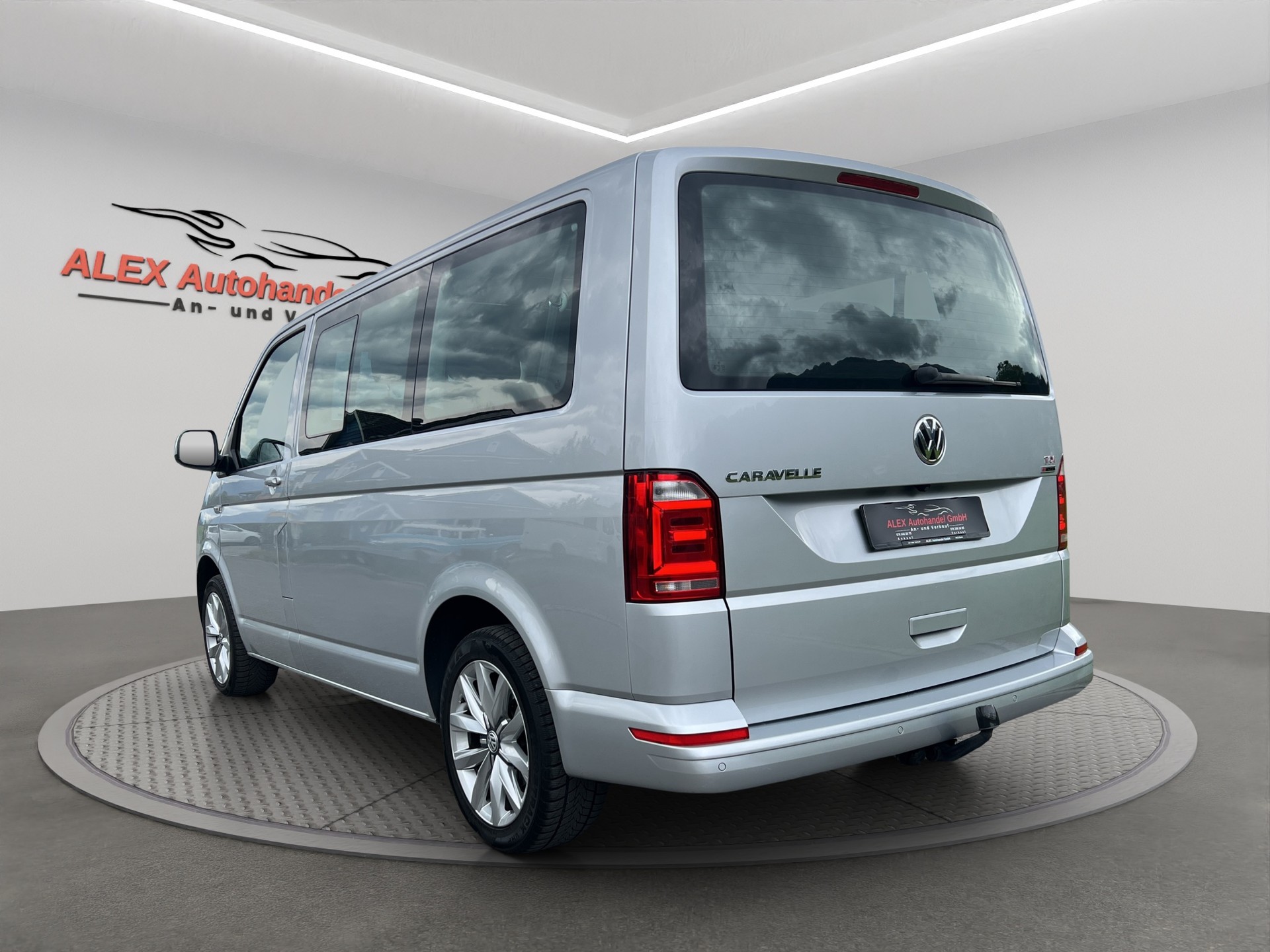 VW T6 Caravelle 2.0 Bi-TDI Comfortline 4Motion DSG-image-3