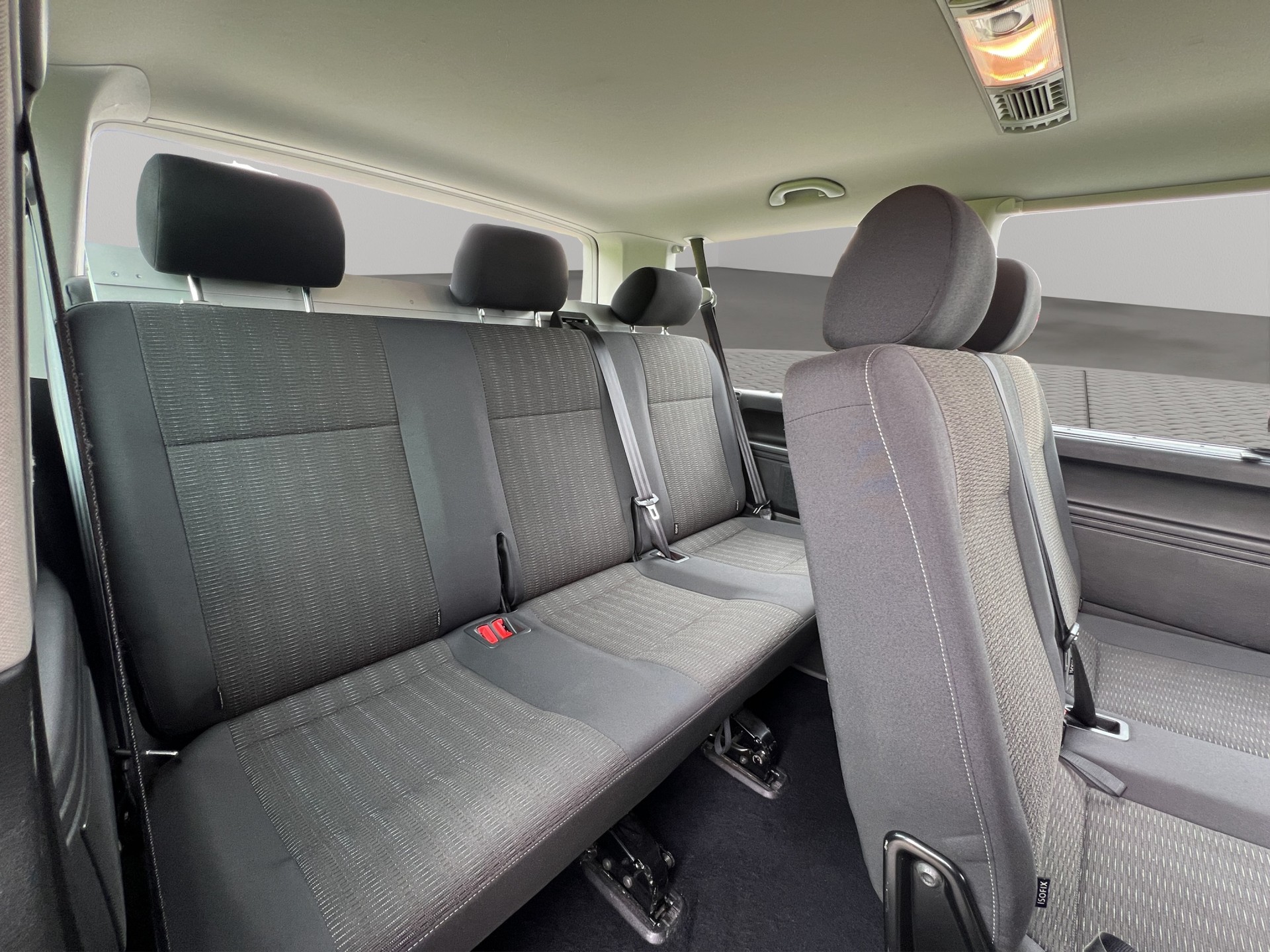 VW T6 Caravelle 2.0 Bi-TDI Comfortline 4Motion DSG-image-11