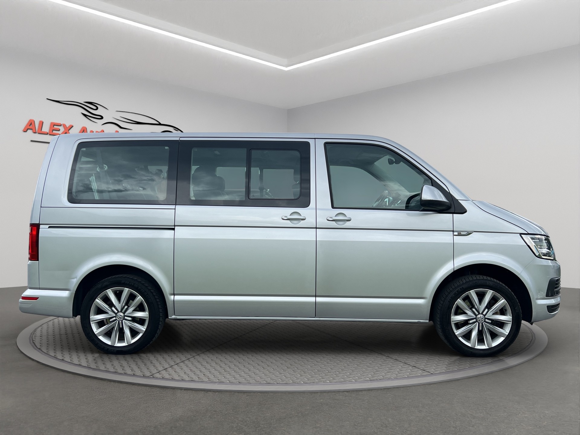 VW T6 Caravelle 2.0 Bi-TDI Comfortline 4Motion DSG-image-6