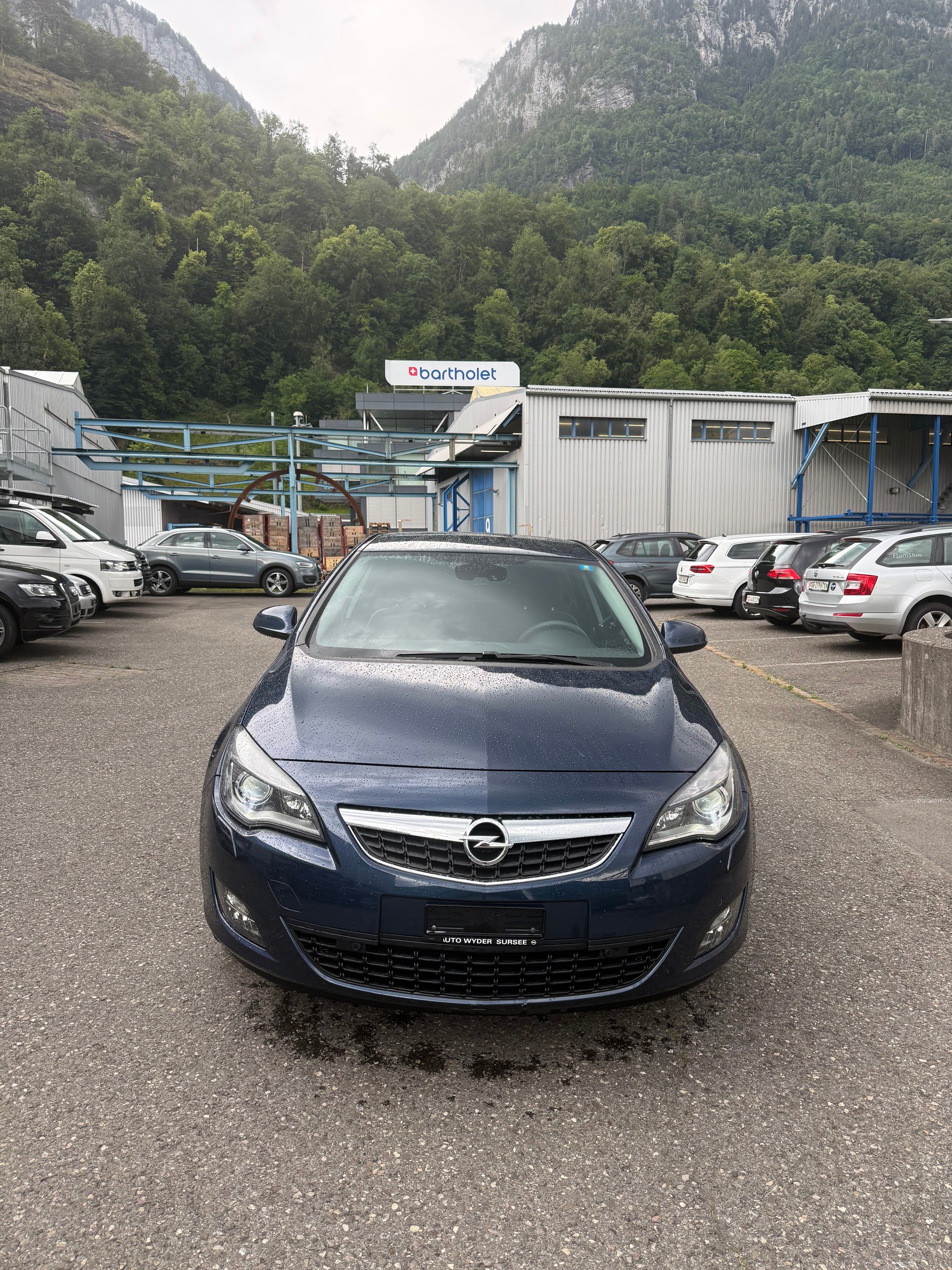 OPEL Astra 2.0 CDTi Cosmo Automatic-showroom-element-3