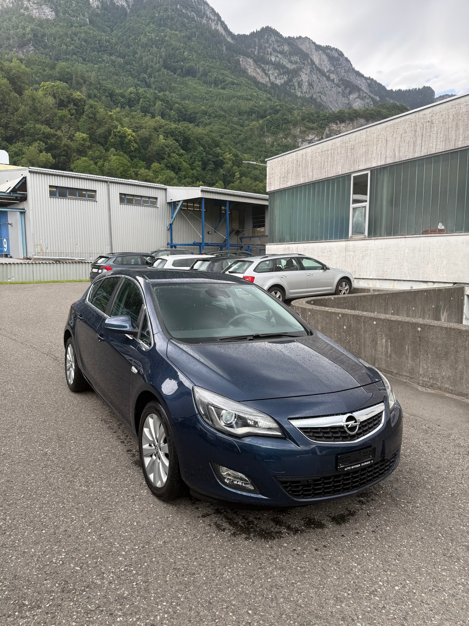 OPEL Astra 2.0 CDTi Cosmo Automatic-showroom-element-2