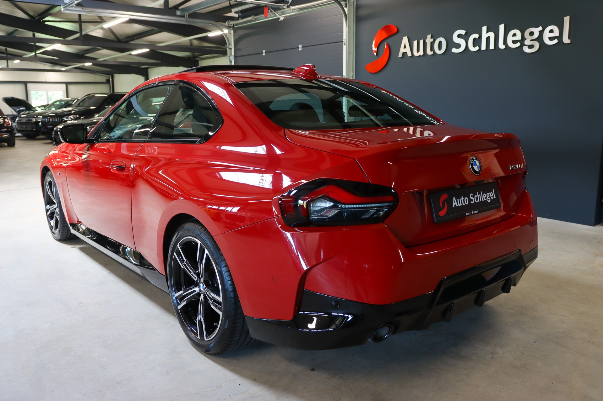 BMW 220d M-image-3