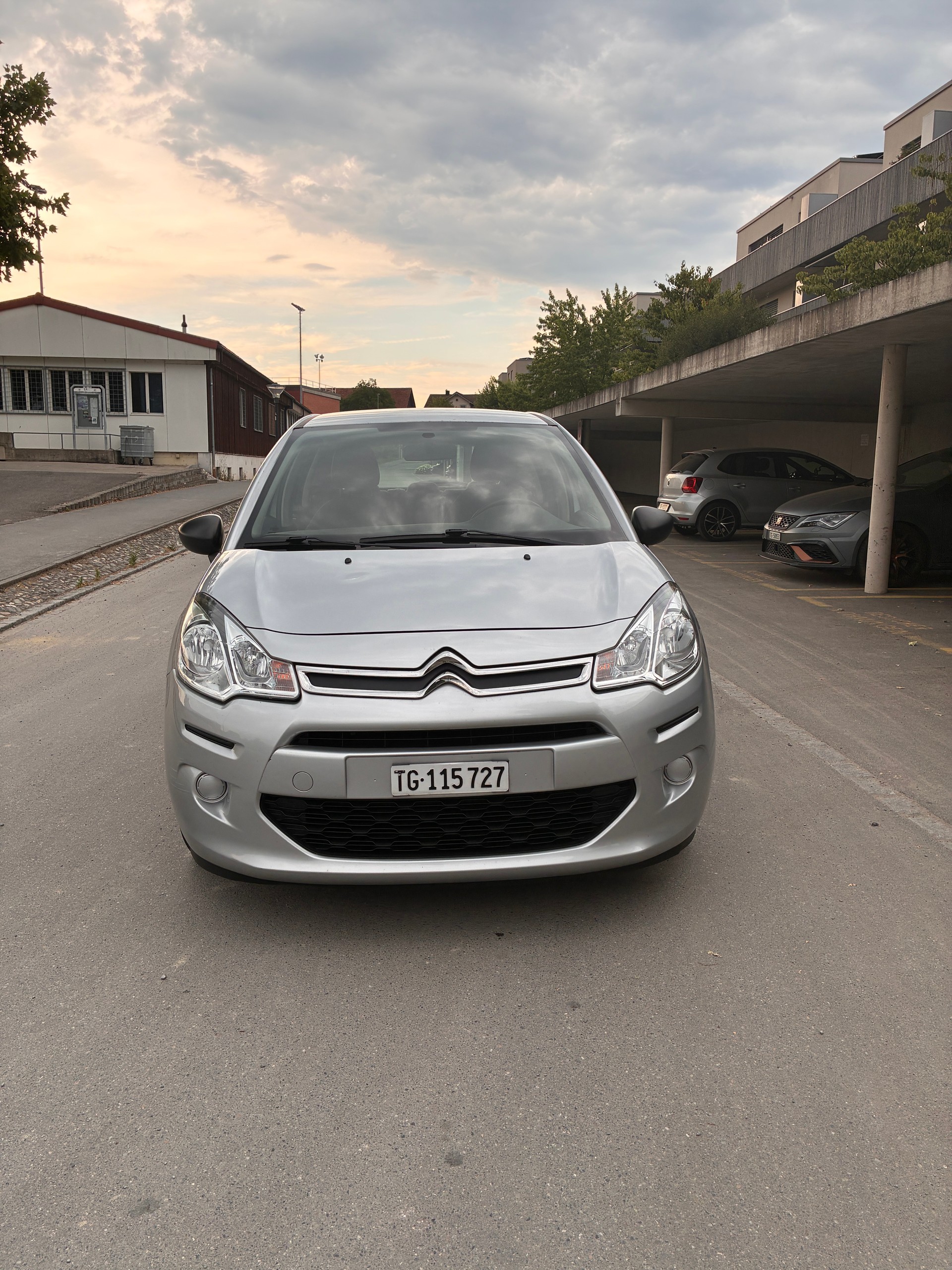 CITROEN C3 1.0i Tonic-image-1