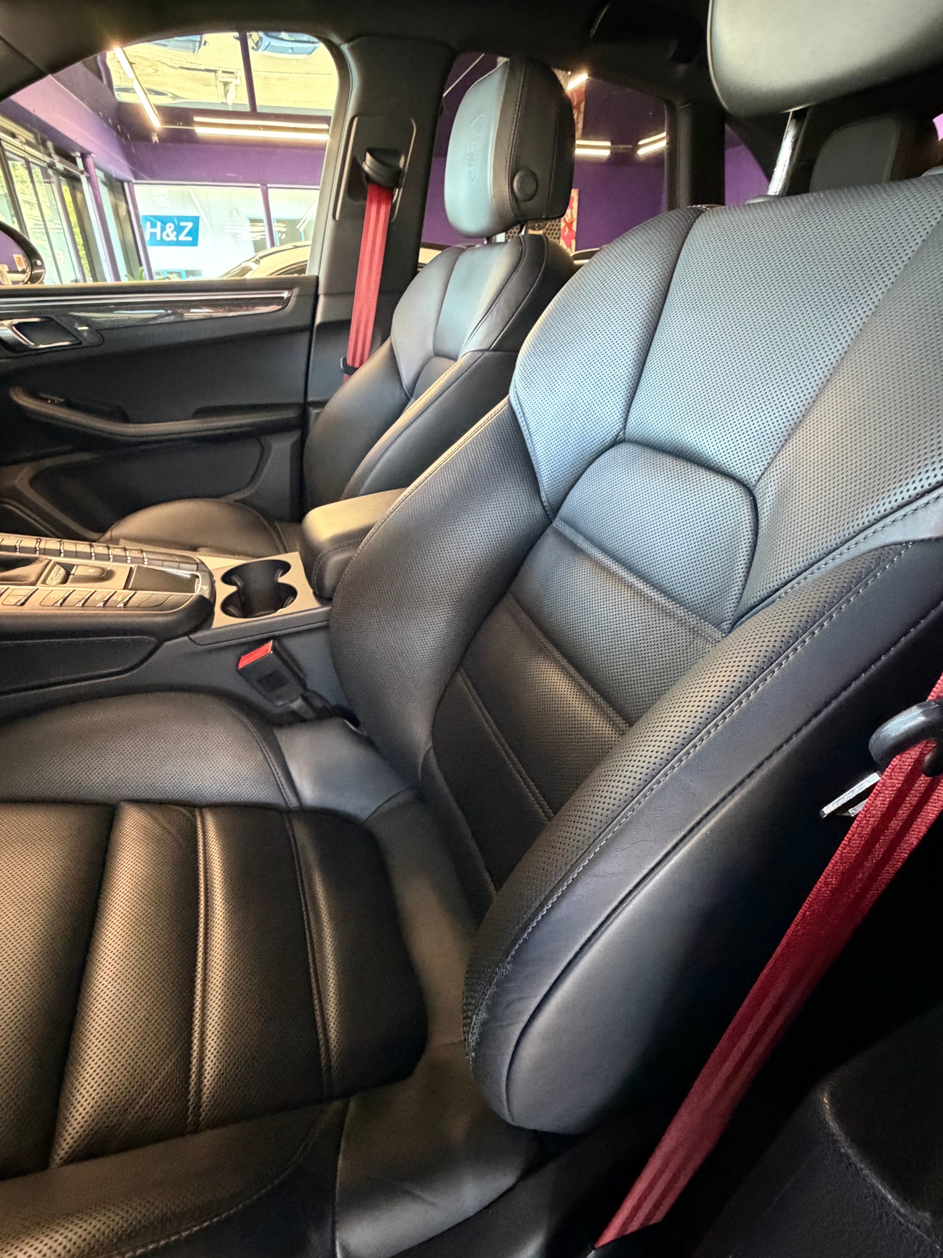 PORSCHE Macan S PDK-image-13