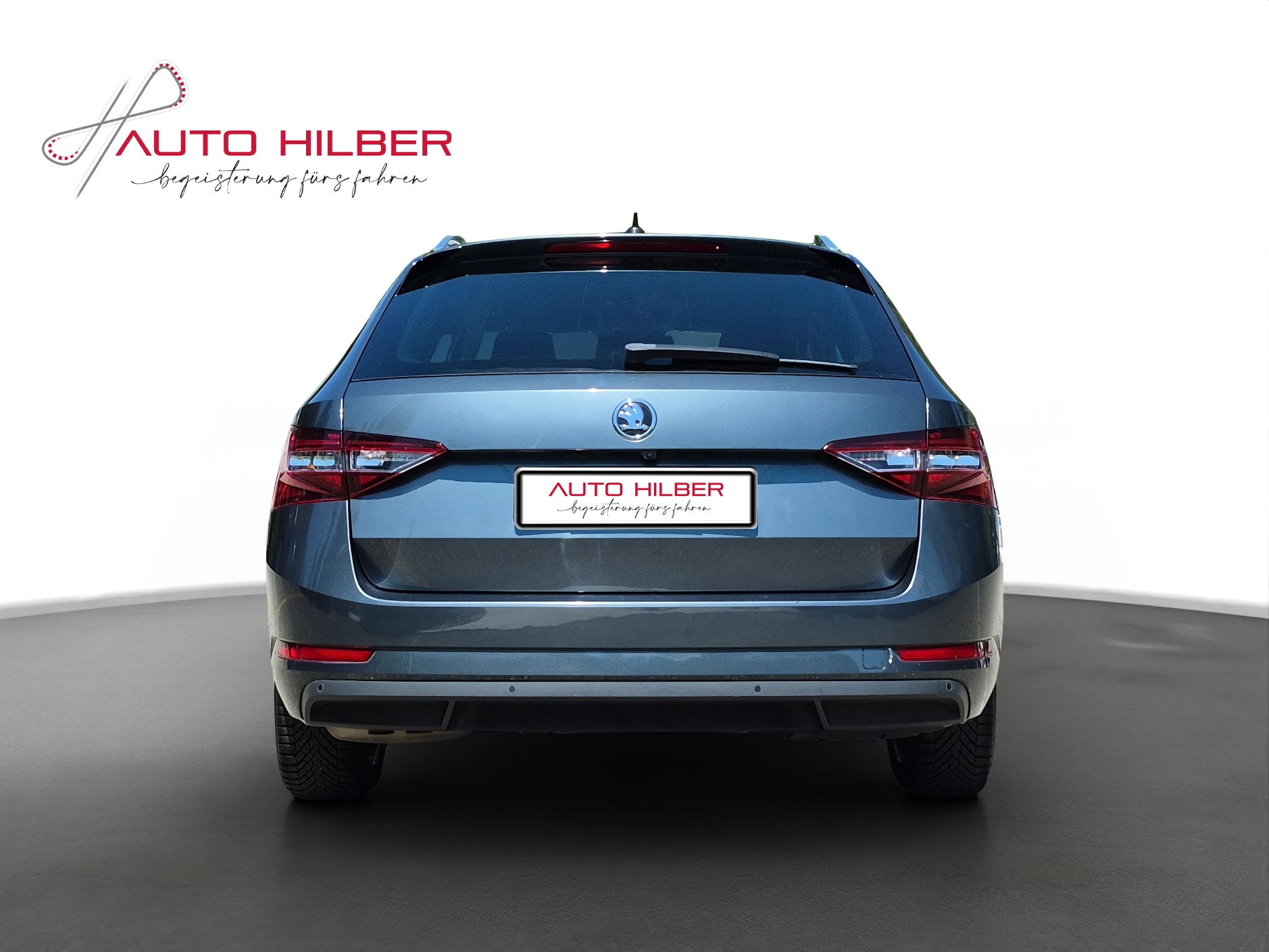 SKODA Superb Combi 2.0 TDi Style 4x4 DSG-image-5