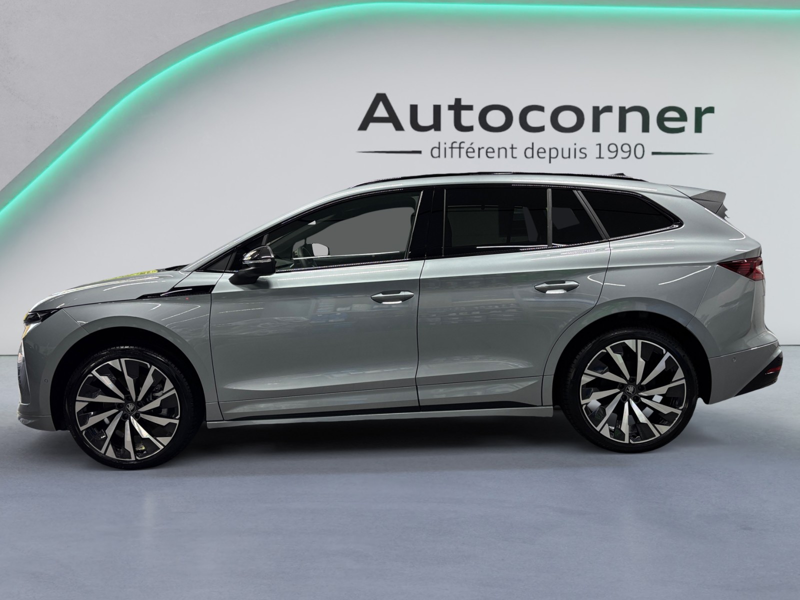 SKODA Enyaq 85x Sportline 4x4-showroom-element-1