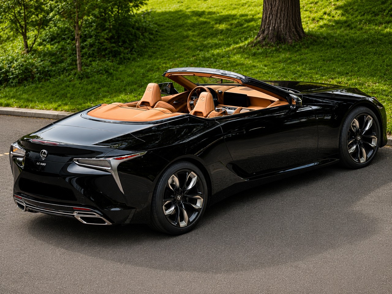 LEXUS LC 500 Cabriolet V8 excellence Automatic-image-1