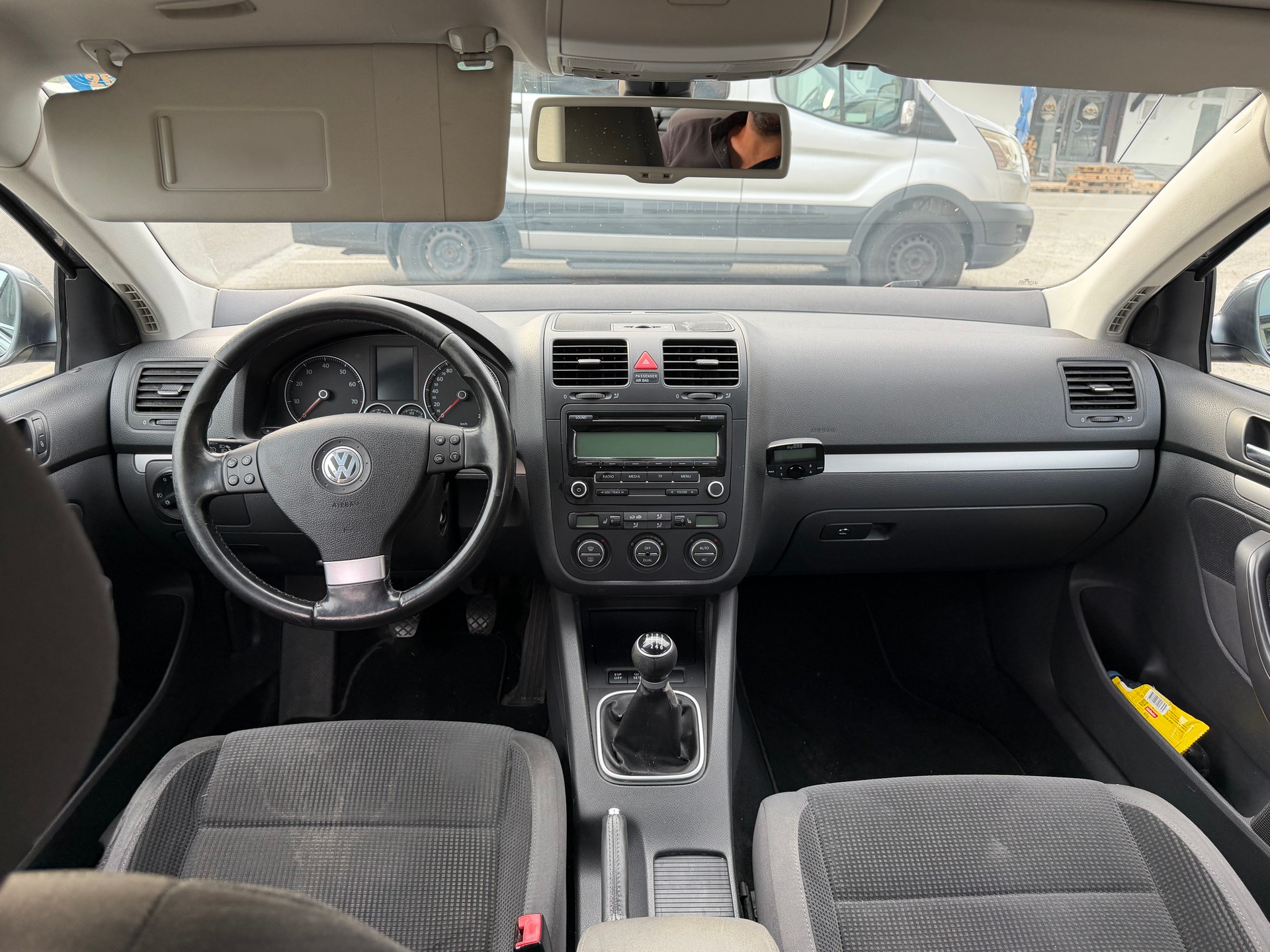 VW Golf Variant 1.4 TSI Value DSG-image-7