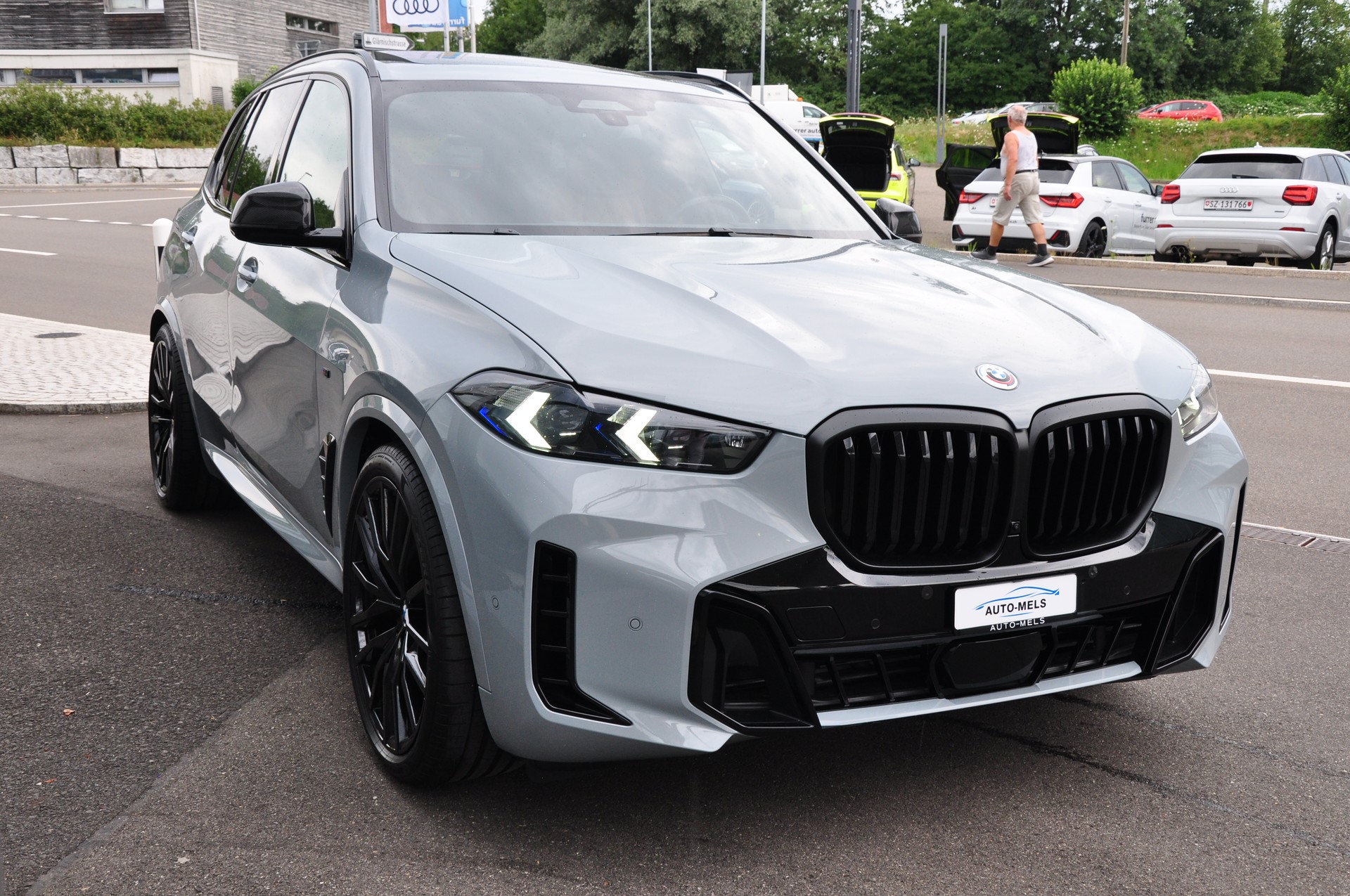 BMW X5 xDrive 48V 40d M Sport Pro Steptronic-image-12