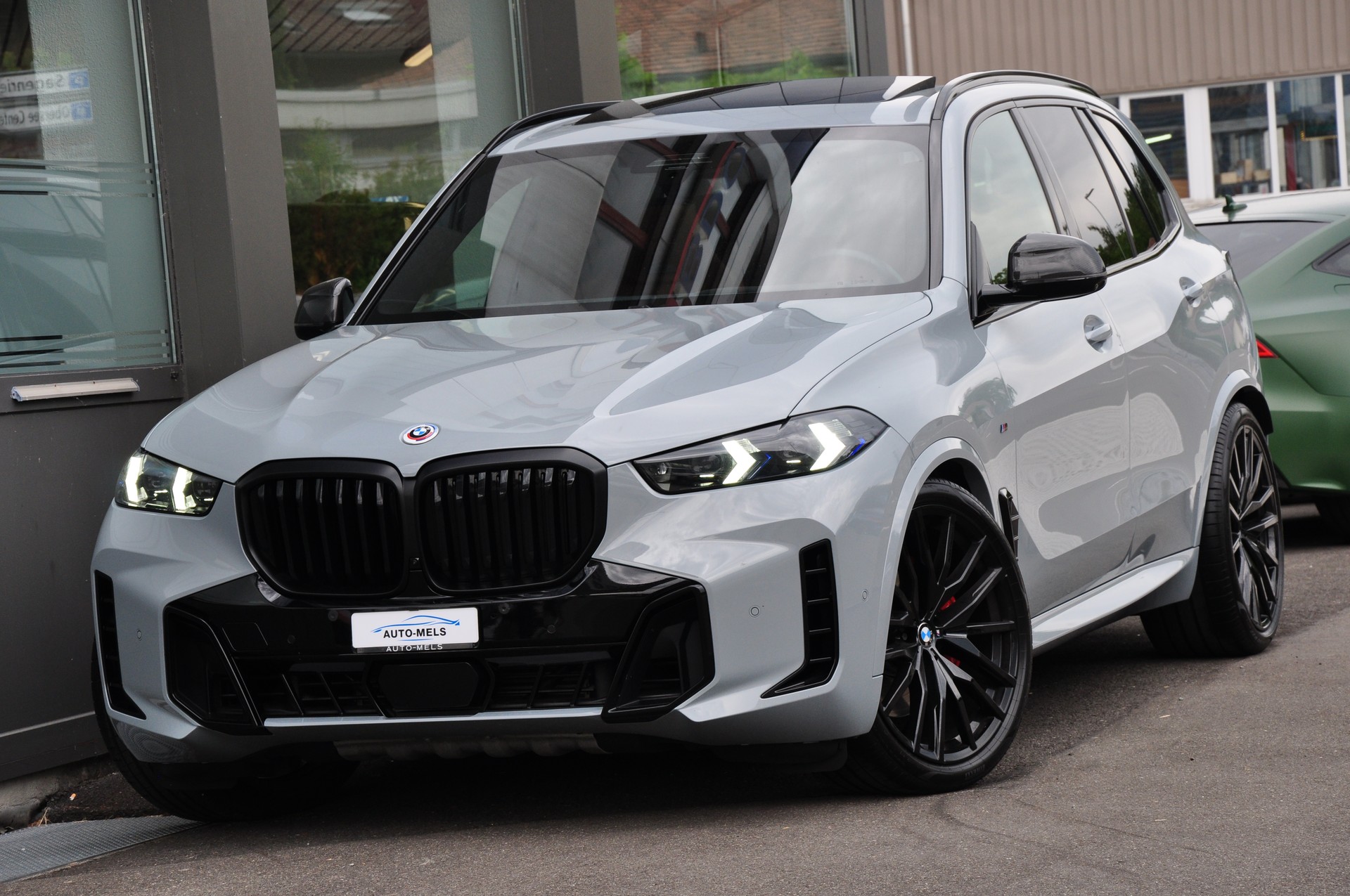 BMW X5 xDrive 48V 40d M Sport Pro Steptronic-showroom-element-1