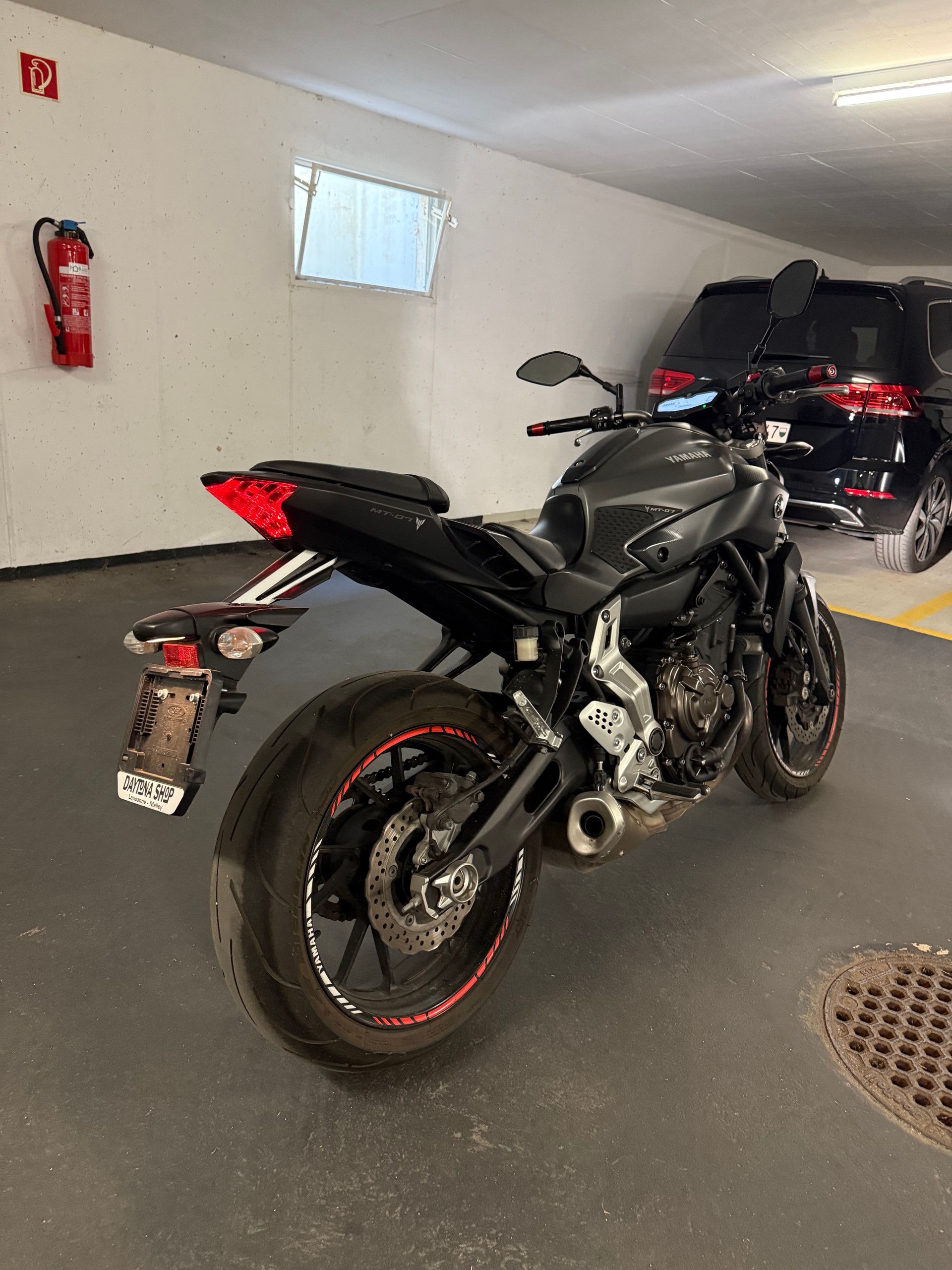 YAMAHA YAMAHA MT-07-image-1
