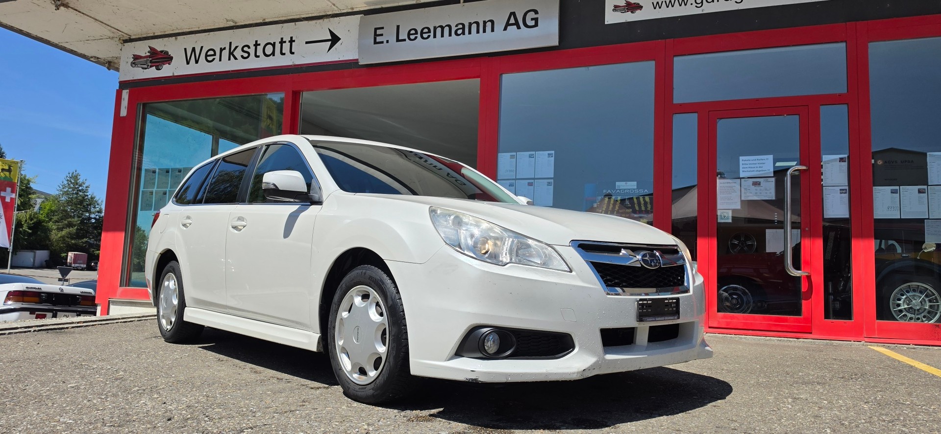SUBARU 2.0 AWD