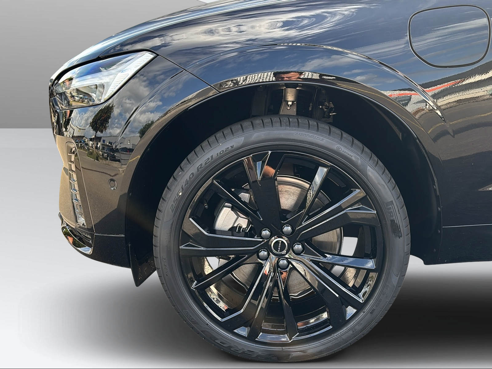 VOLVO XC60 T8 eAWD PluginHybrid Black Edition Geartronic-image-14