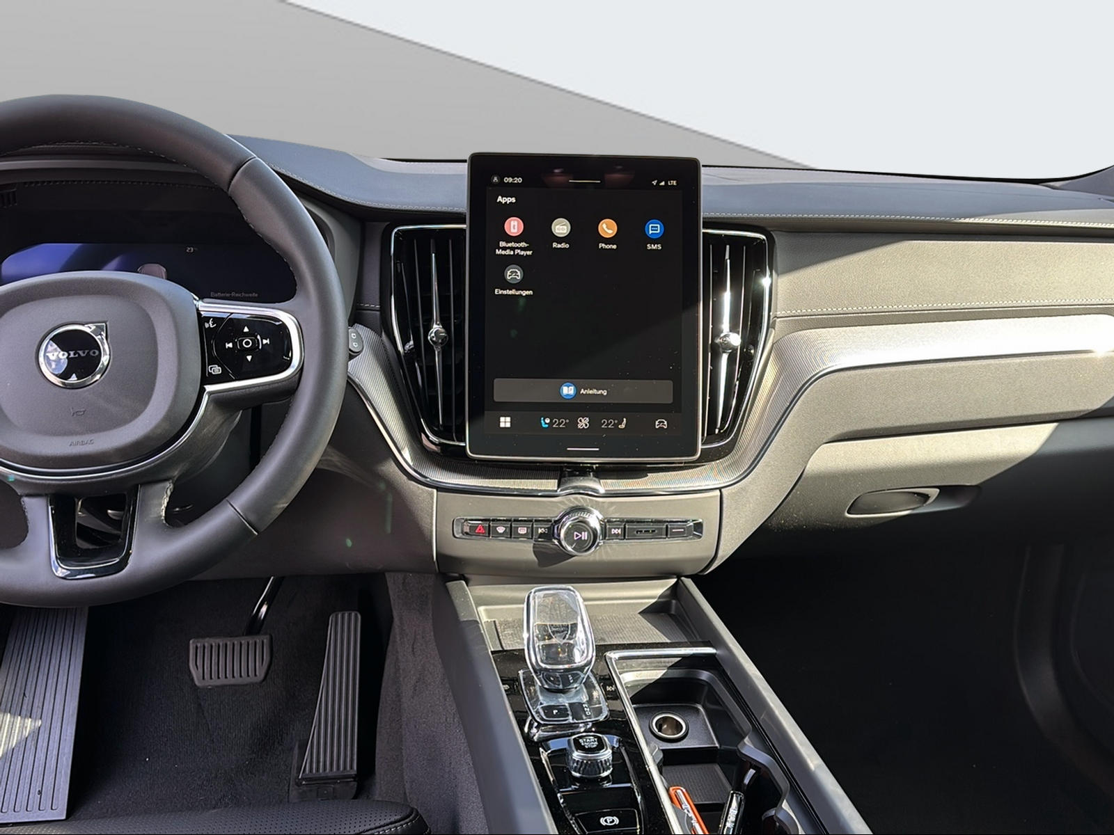 VOLVO XC60 T8 eAWD PluginHybrid Black Edition Geartronic-image-11
