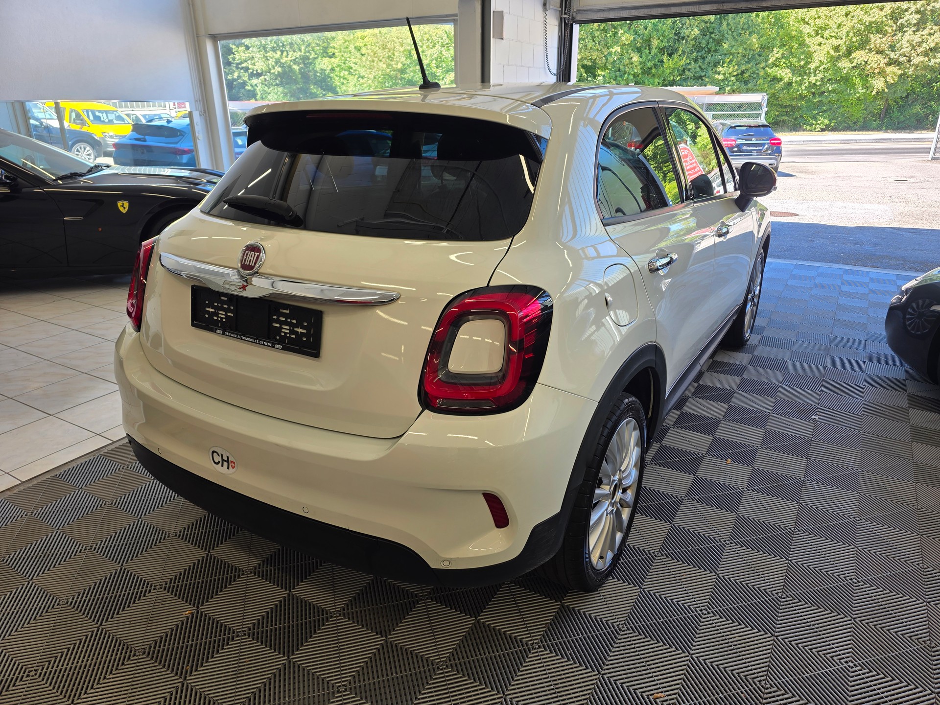 FIAT 500X 1.0 GSE Lounge Swiss Edition-showroom-element-3
