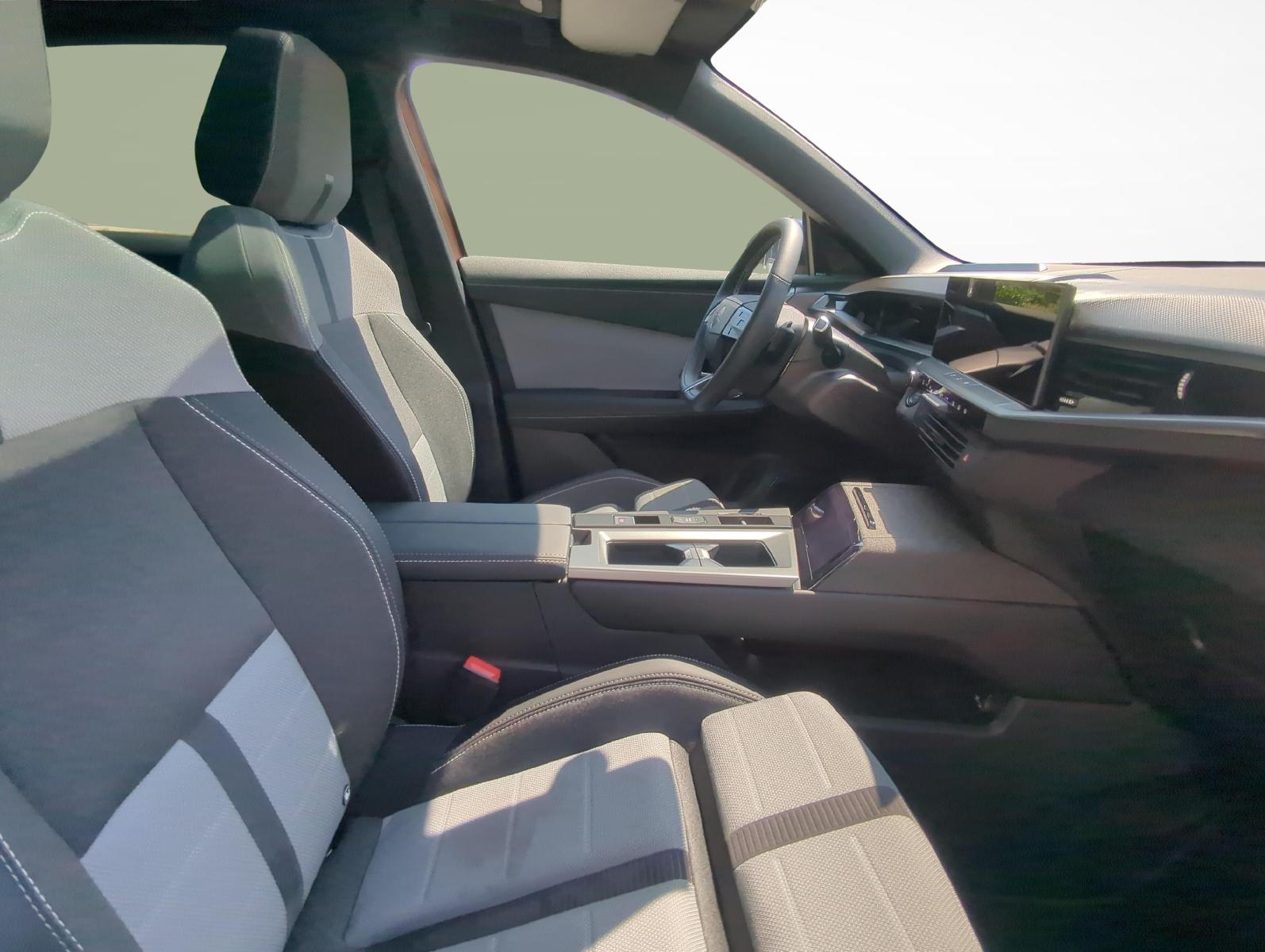 OPEL Grandland-e GS-image-9