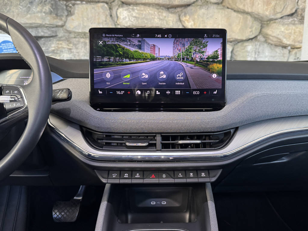SKODA Enyaq iV 80x-image-30