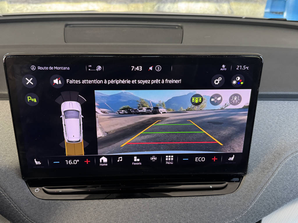 SKODA Enyaq iV 80x-showroom-element-1