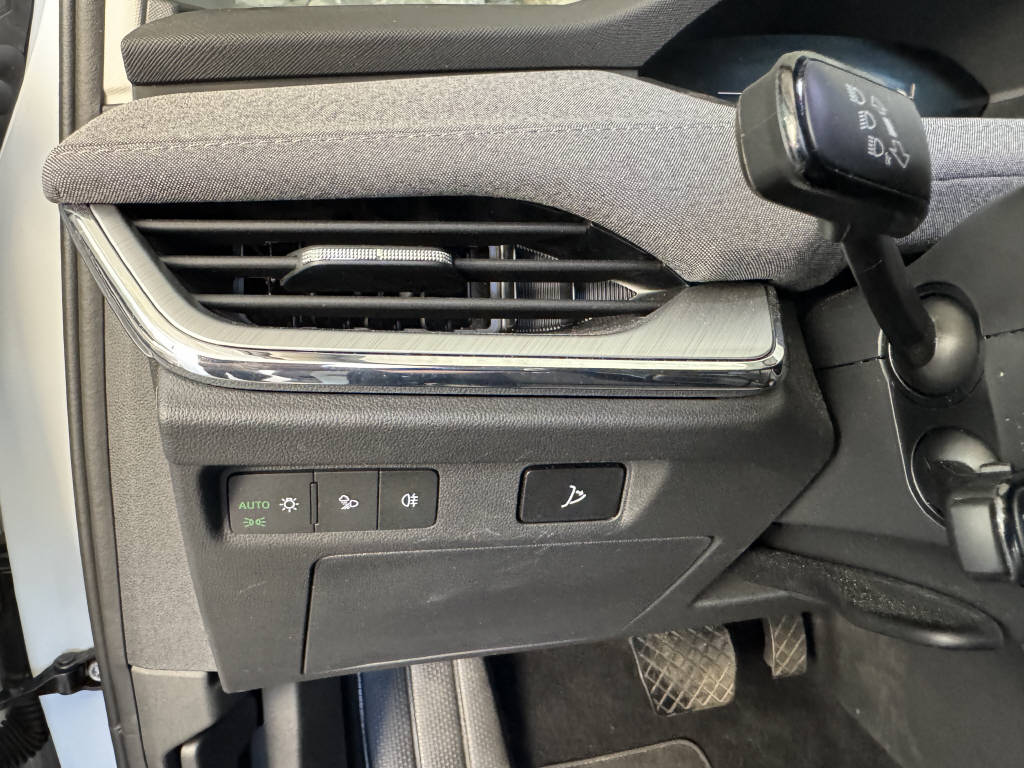 SKODA Enyaq iV 80x-image-15