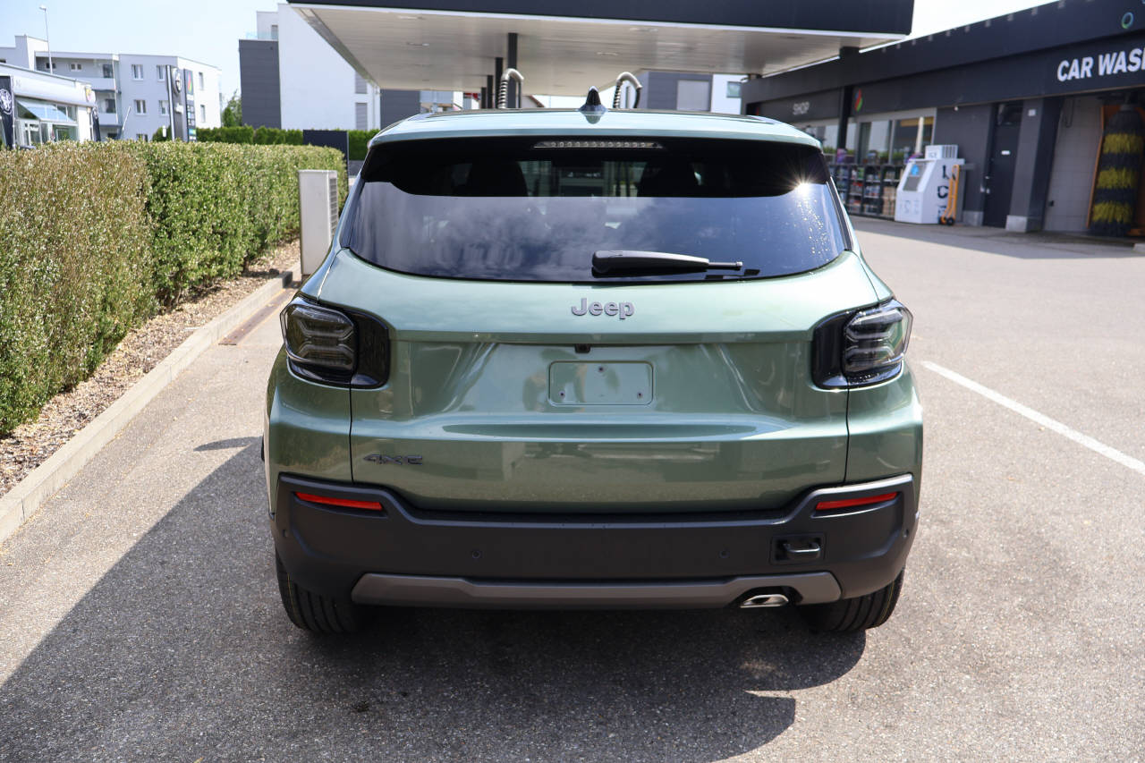 JEEP Avenger 1.2 MHEV 85th Anniversary 4xe-image-3