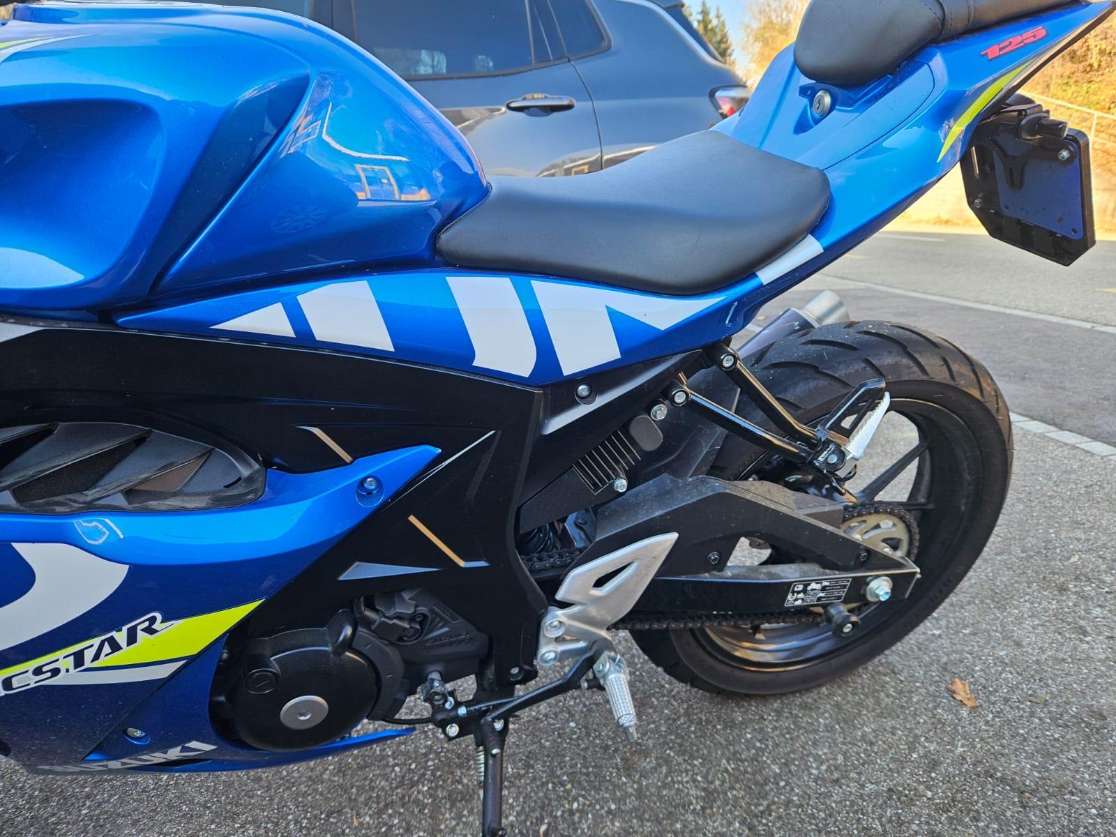 SUZUKI GSX-R 125 L7-image-4