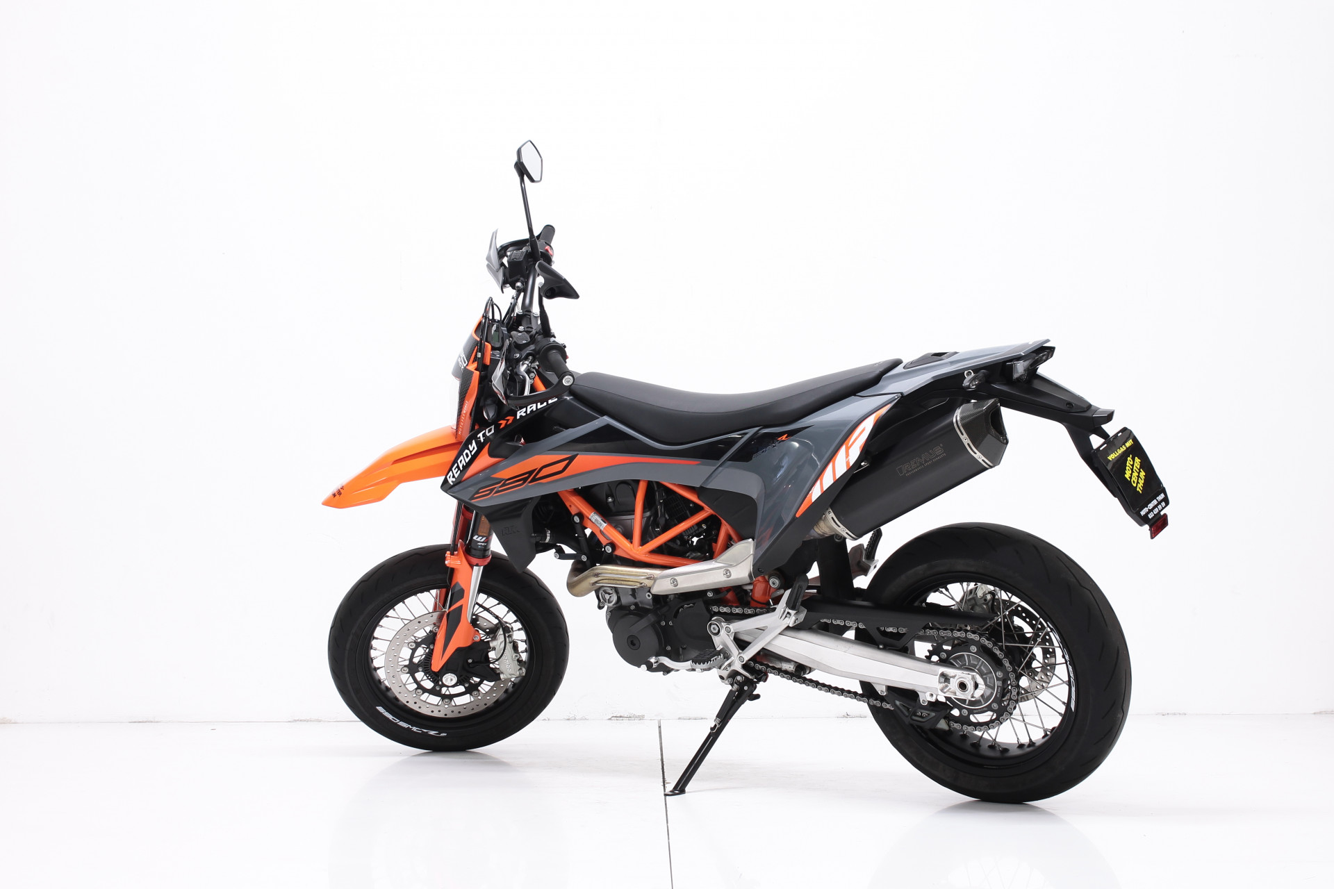 KTM 690 SMC R Supermoto-image-5