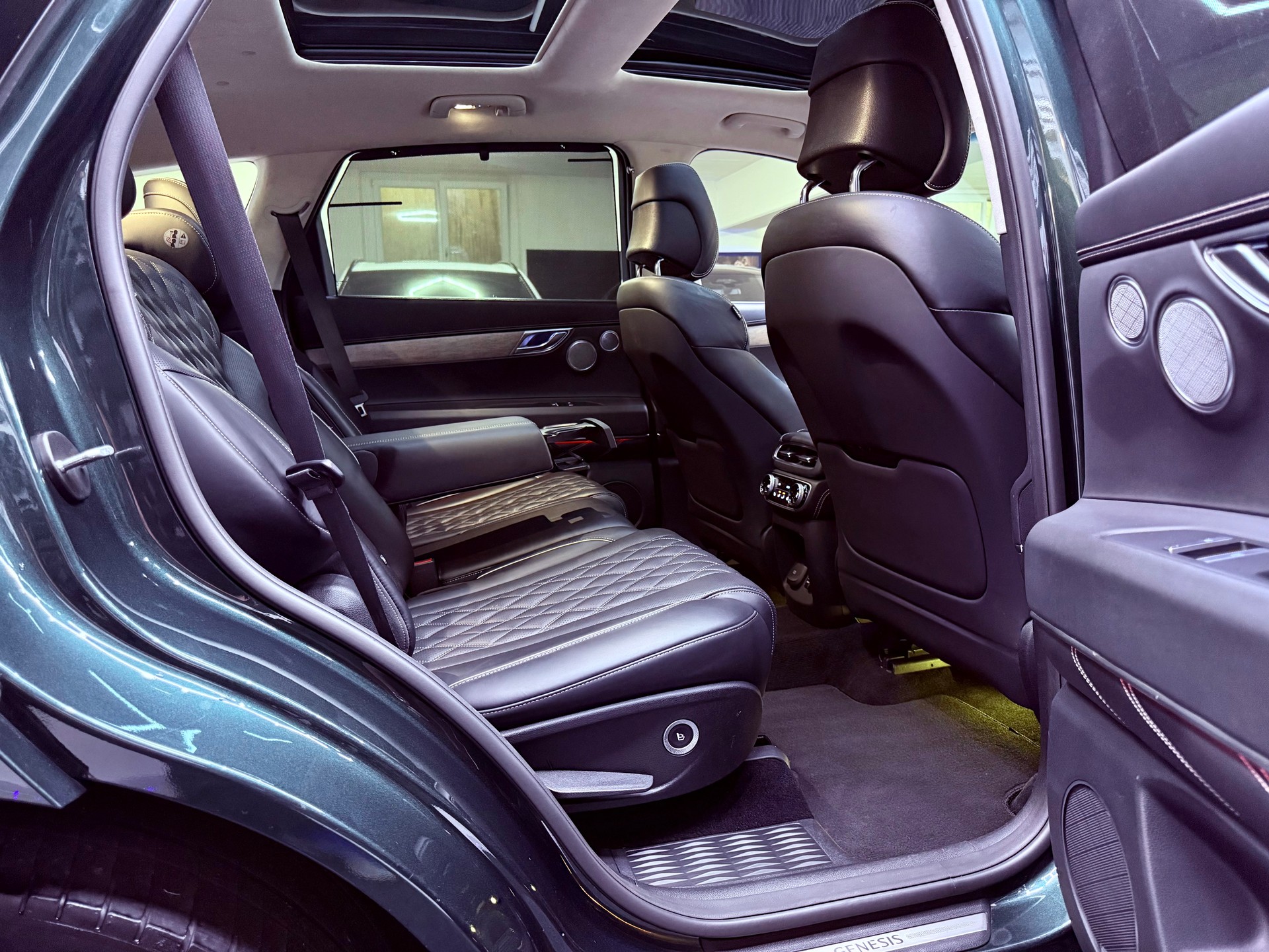 GENESIS GV80 2.5 TGDI Luxus AT8 AWD-image-23