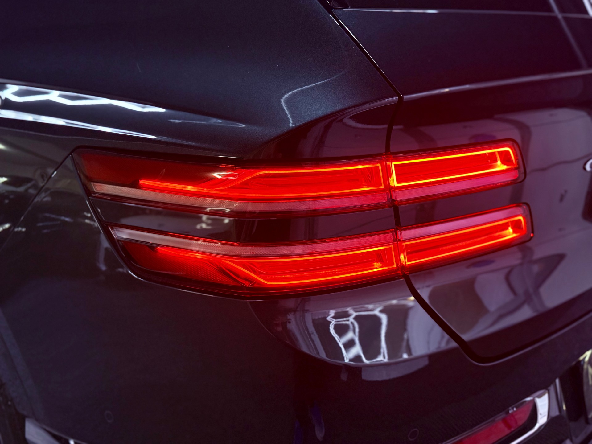 GENESIS GV80 2.5 TGDI Luxus AT8 AWD-image-6