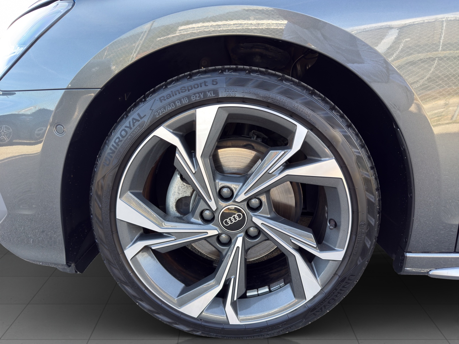 AUDI A3 Lim. 35 TFSI S-Line-image-5