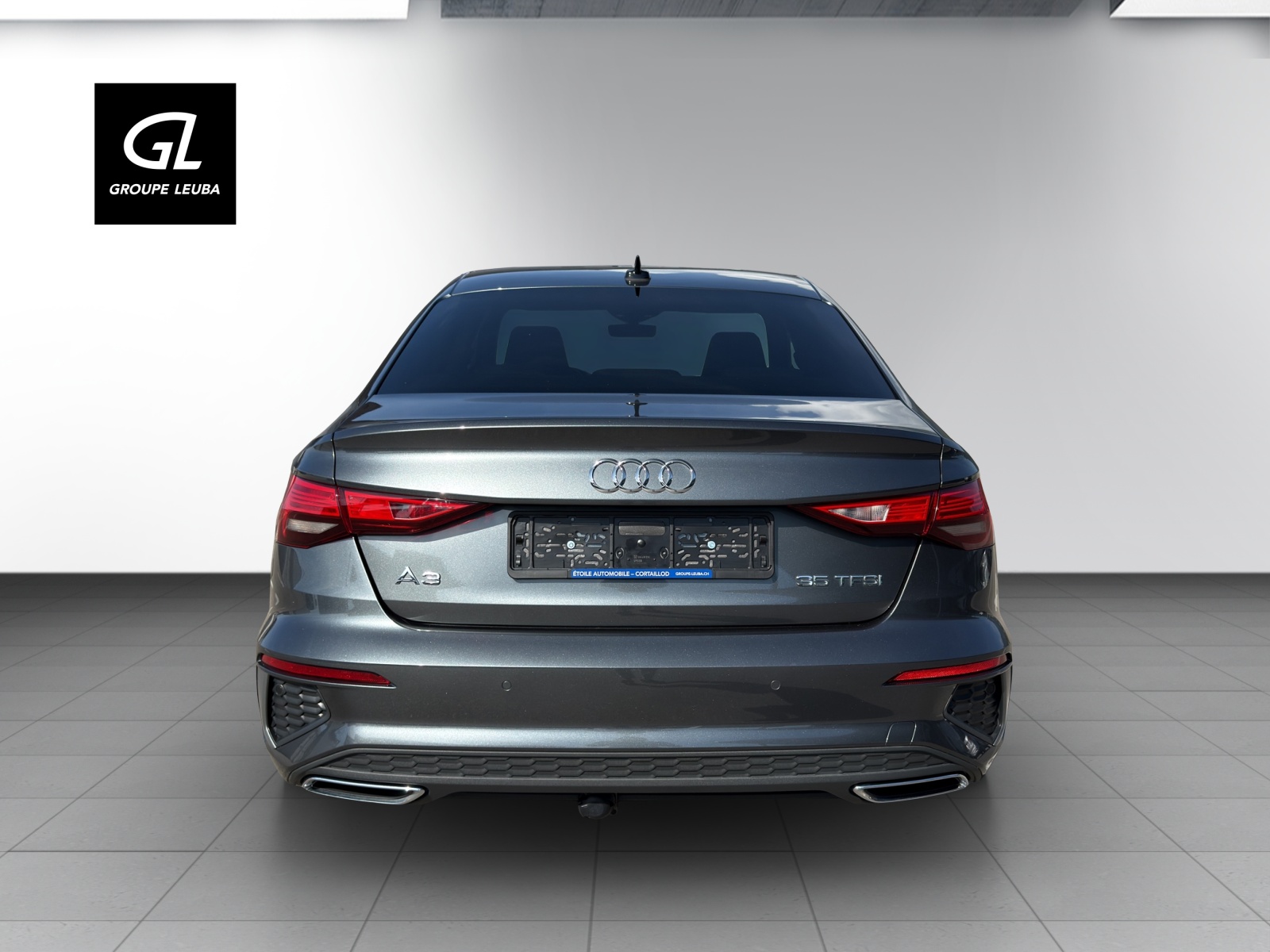 AUDI A3 Lim. 35 TFSI S-Line-showroom-element-3
