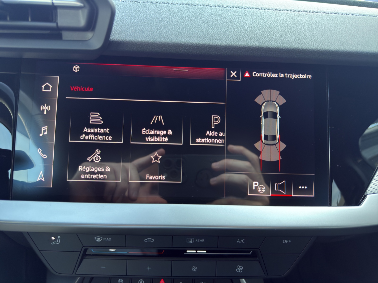 AUDI A3 Lim. 35 TFSI S-Line-image-14