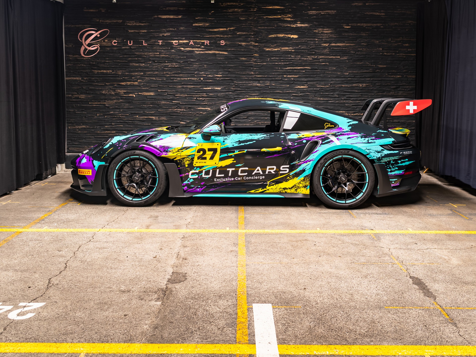 PORSCHE 911 GT3 RS-showroom-element-1