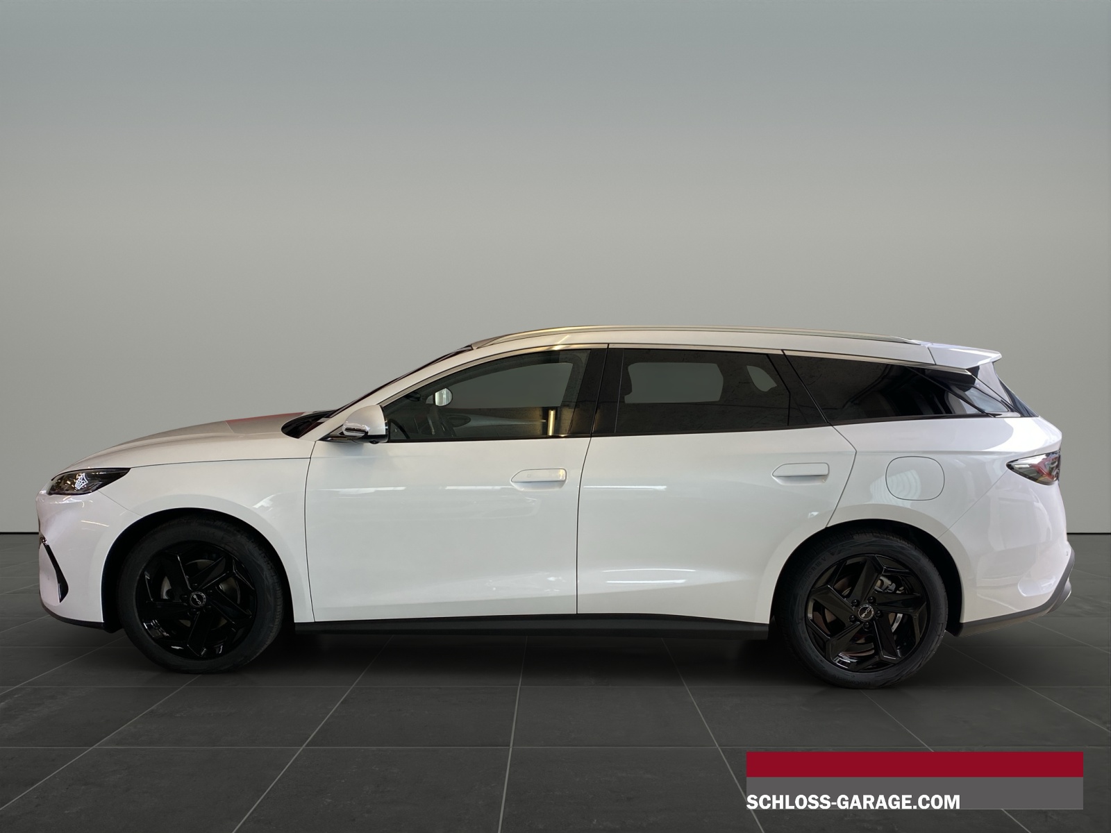 BYD Seal 6 DM-i Touring Comfort-showroom-element-2