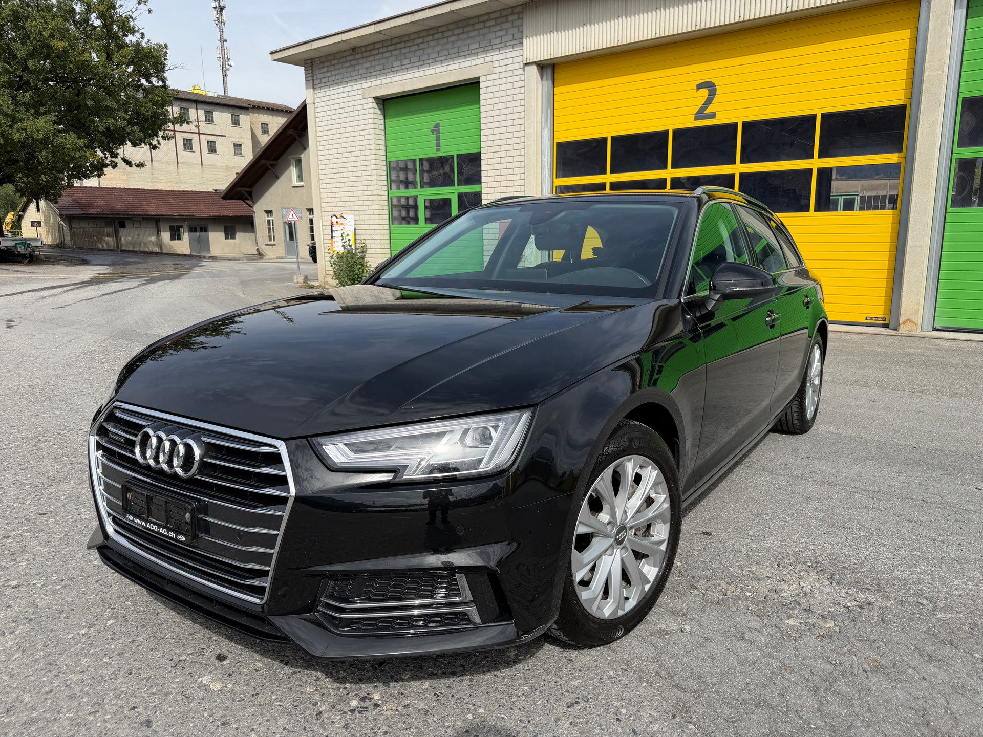 AUDI A4 Avant 40 TDI Sport quattro S-tronic