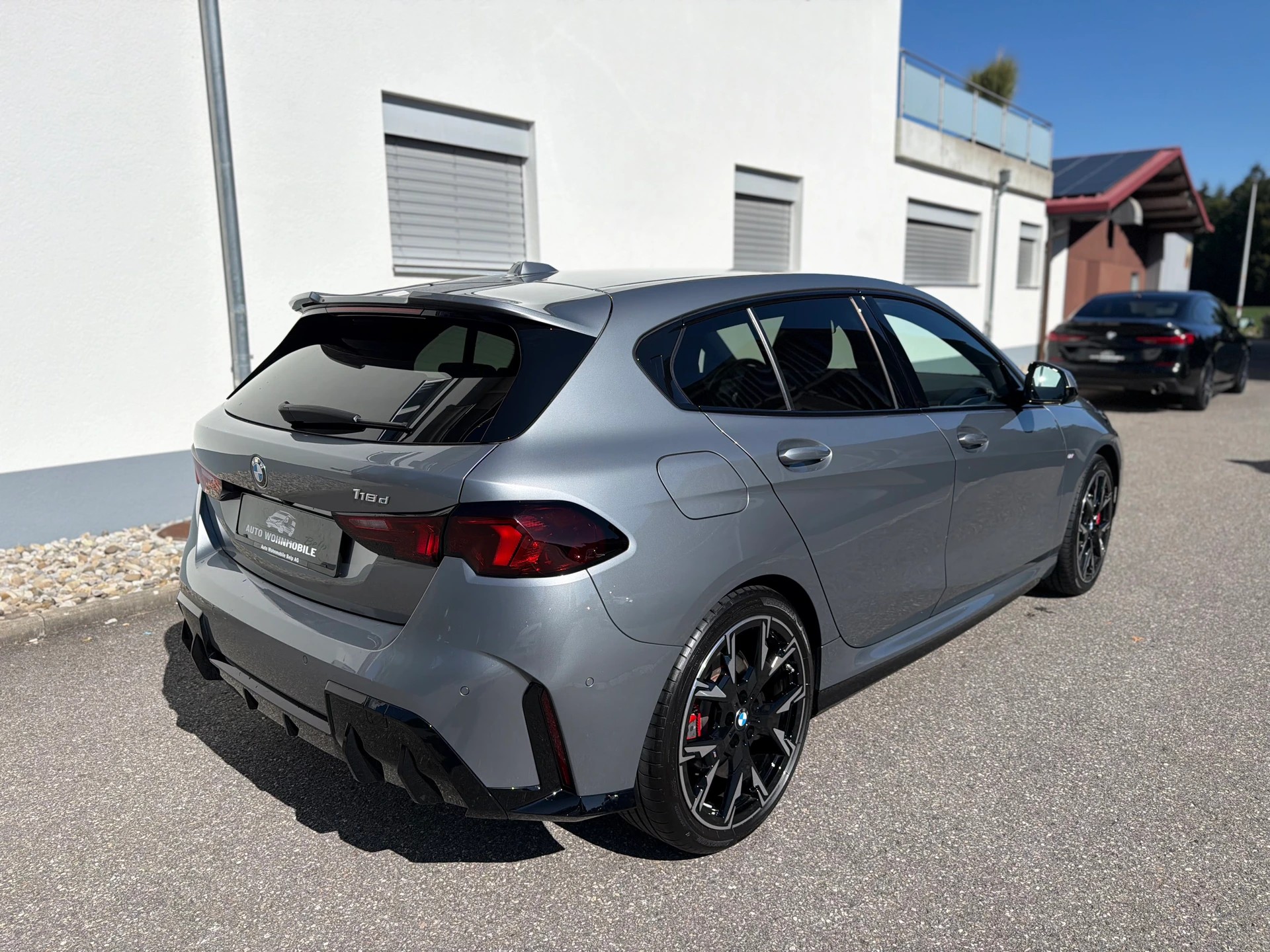 BMW 118d M Sport Pro | HEAD-UP DISPLAY | MASSAGESITZE | 360° KAMERA | KEYLESS GO-image-6